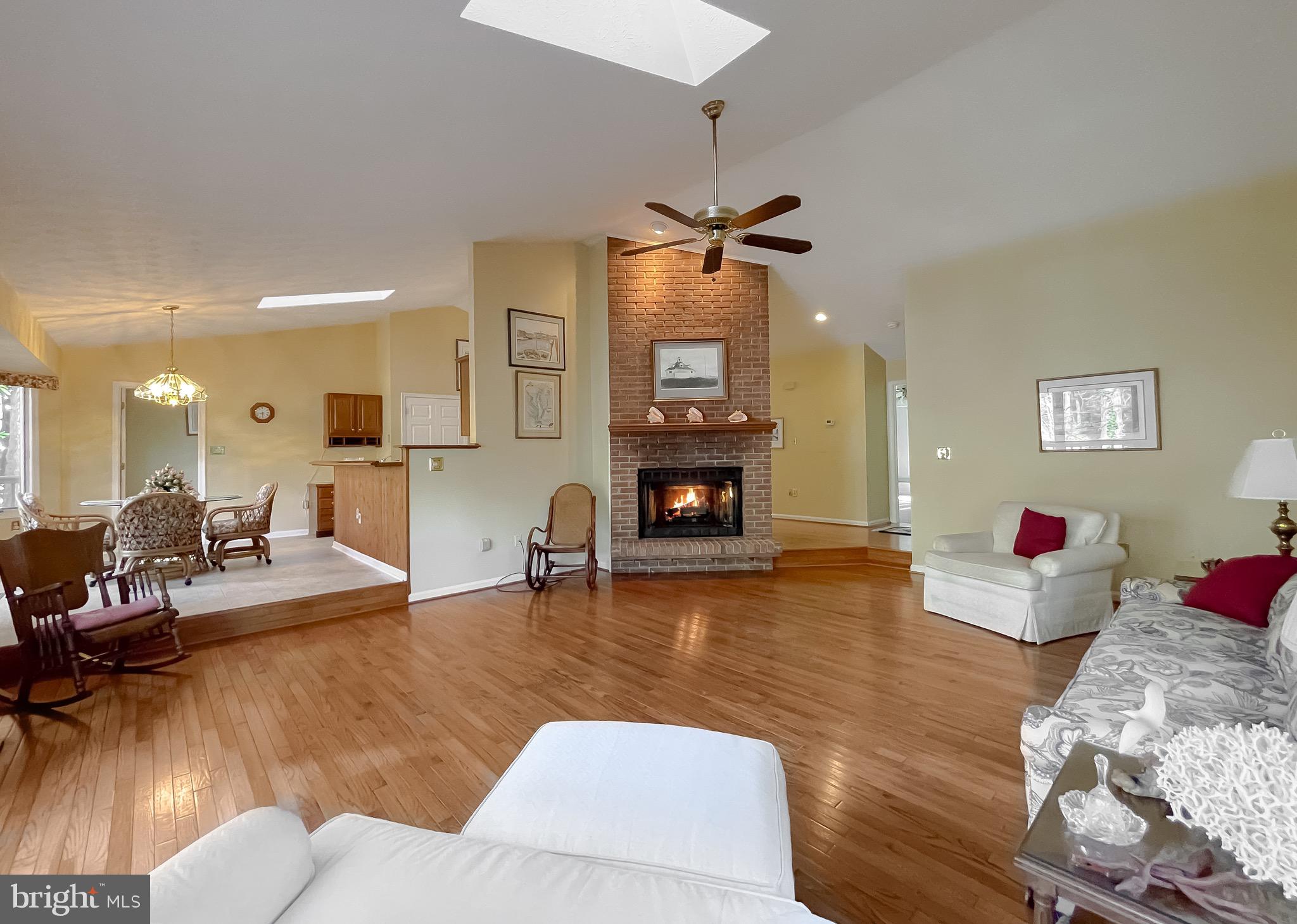 DRUM POINT - Residential