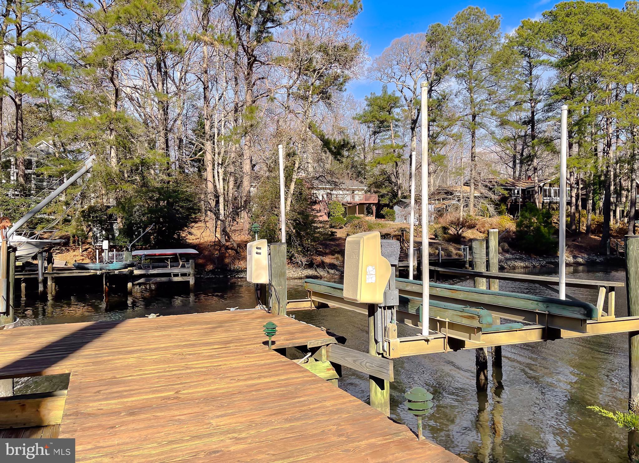 DRUM POINT - Residential