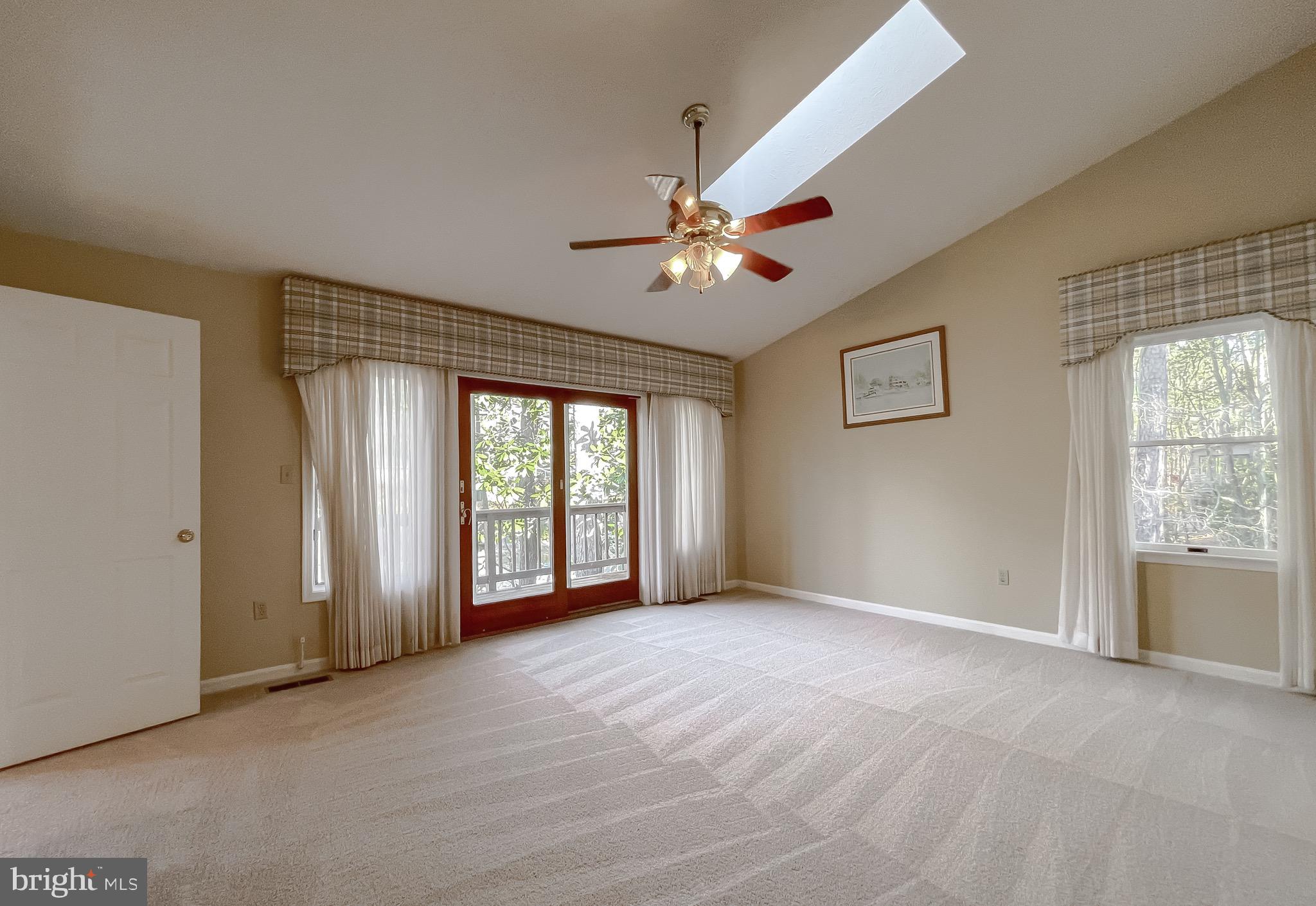 DRUM POINT - Residential