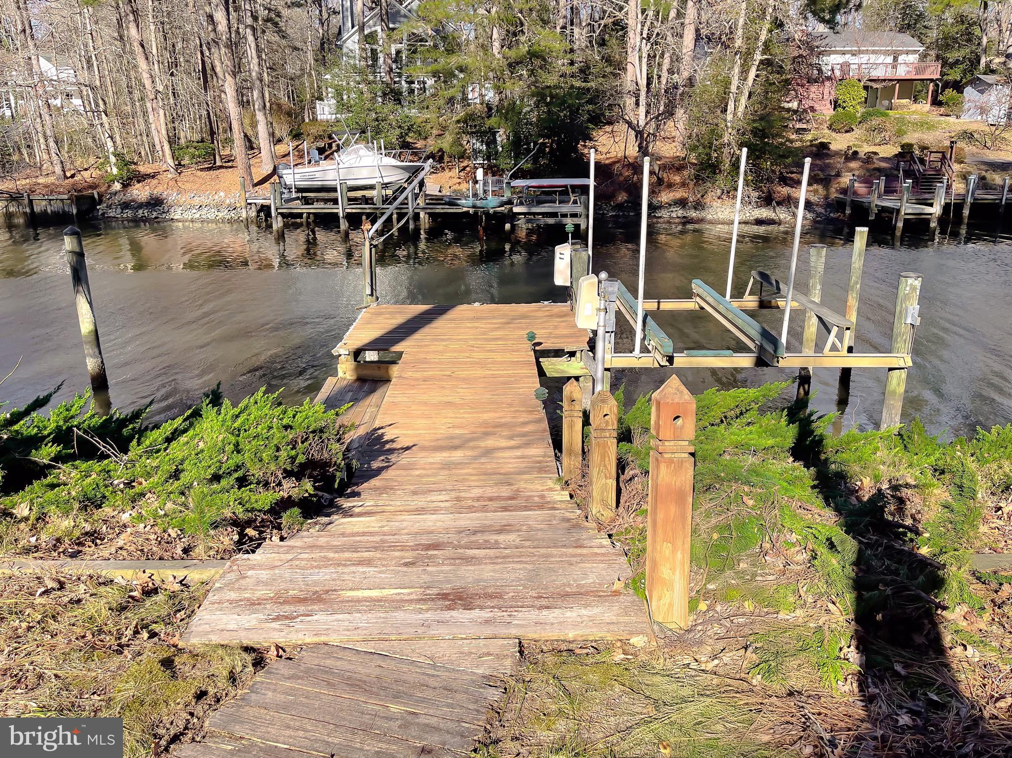 DRUM POINT - Residential