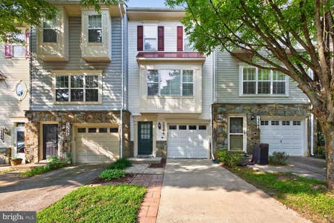 Townhouse For Rent - 13504 Hamlet Square Court<br/> GERMANTOWN, MD 20874