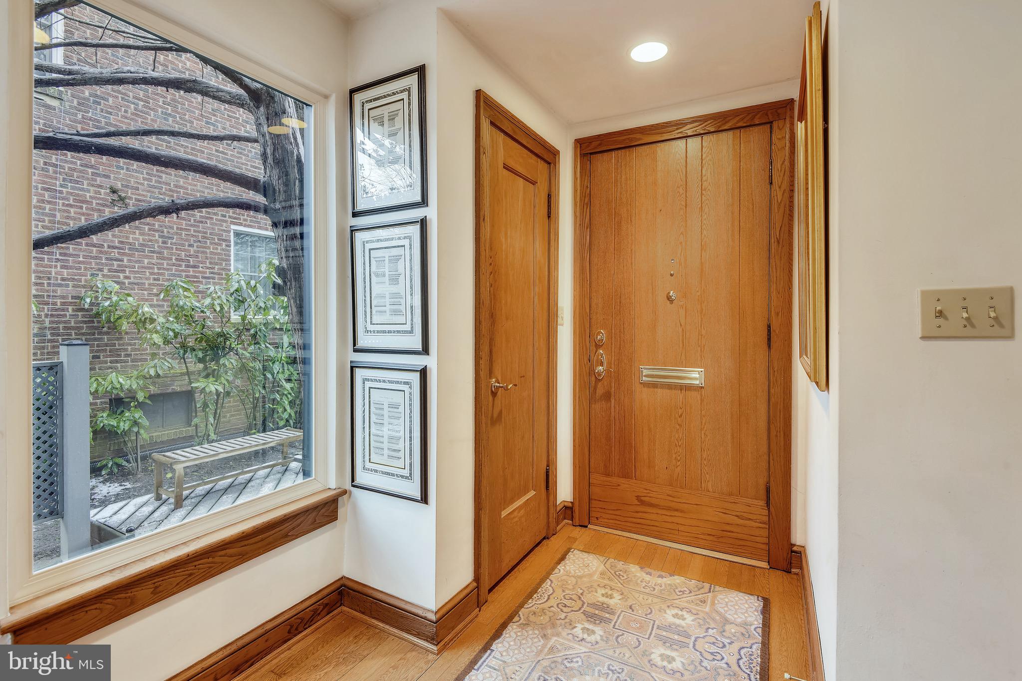 WAVERLY HILLS - Residential