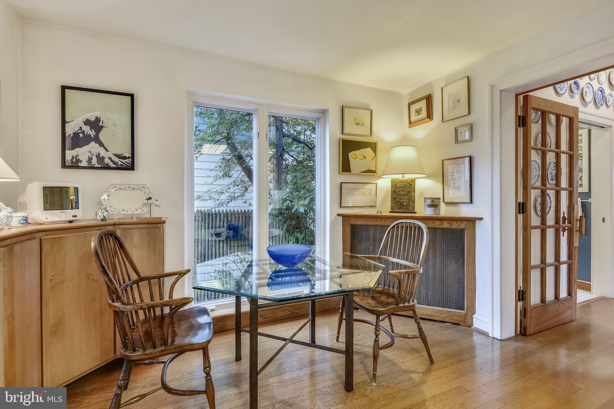 WAVERLY HILLS - Residential