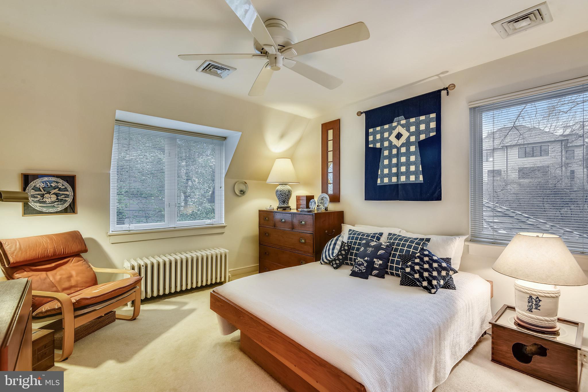 WAVERLY HILLS - Residential