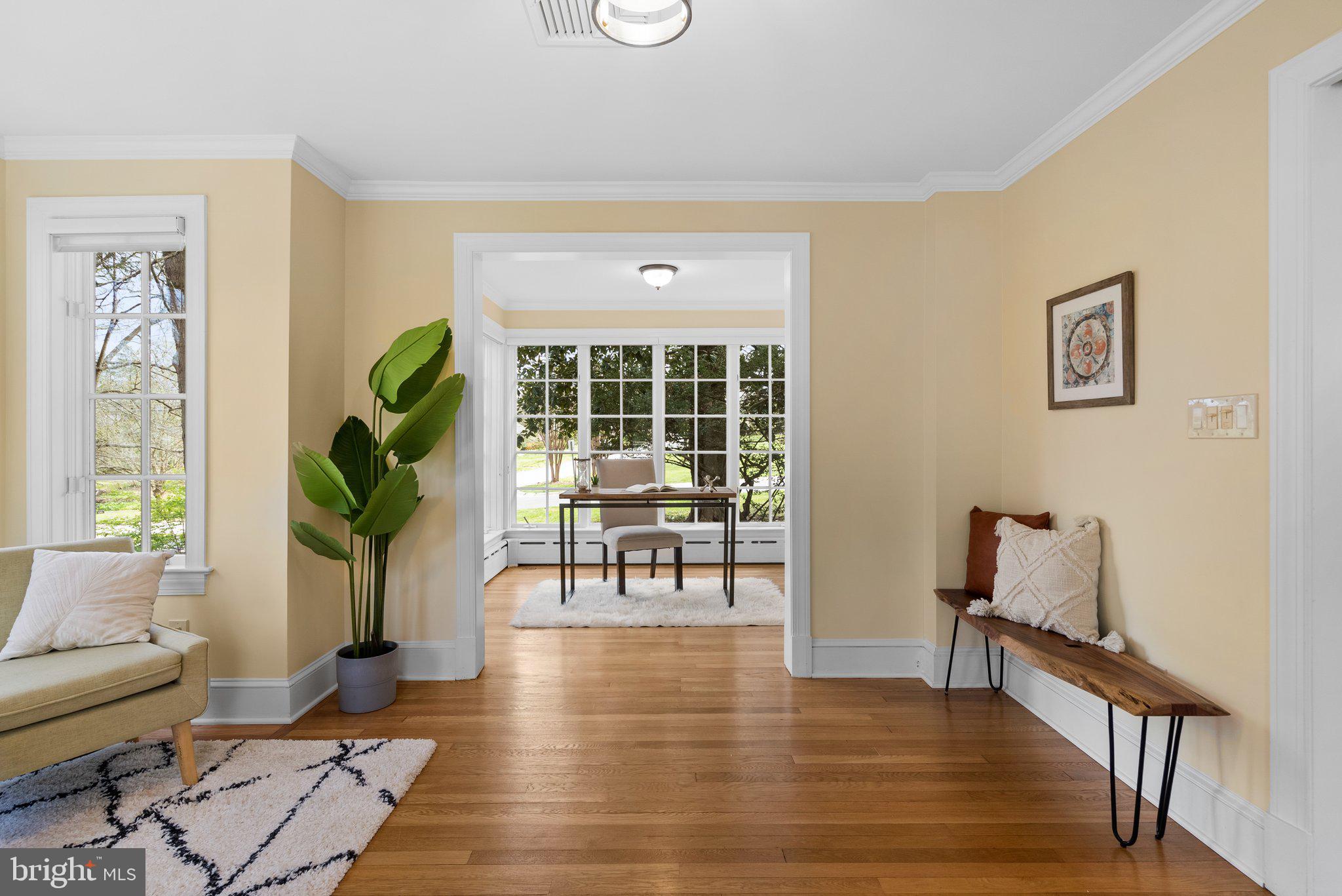 WOODSIDE PARK - Residential