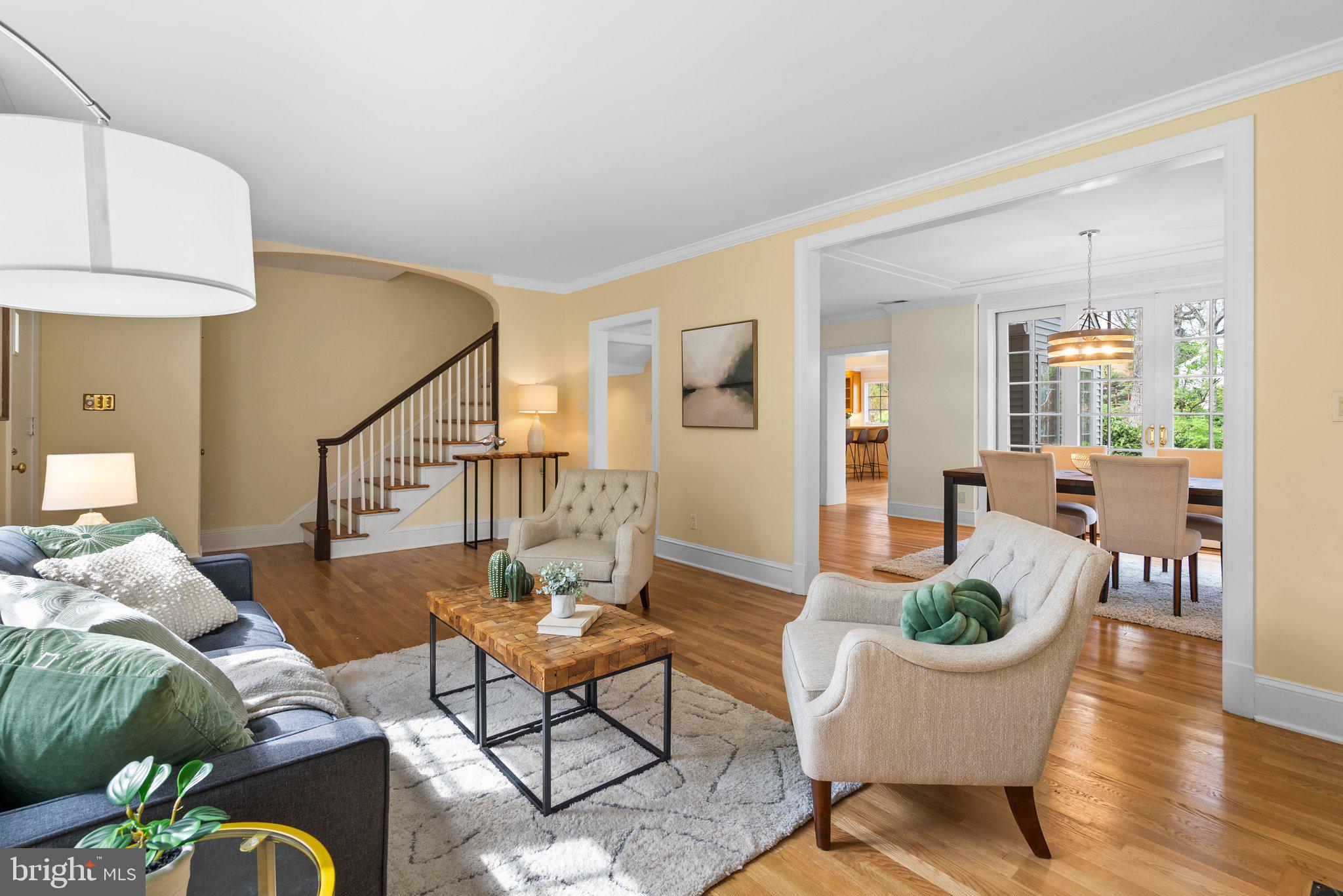 WOODSIDE PARK - Residential