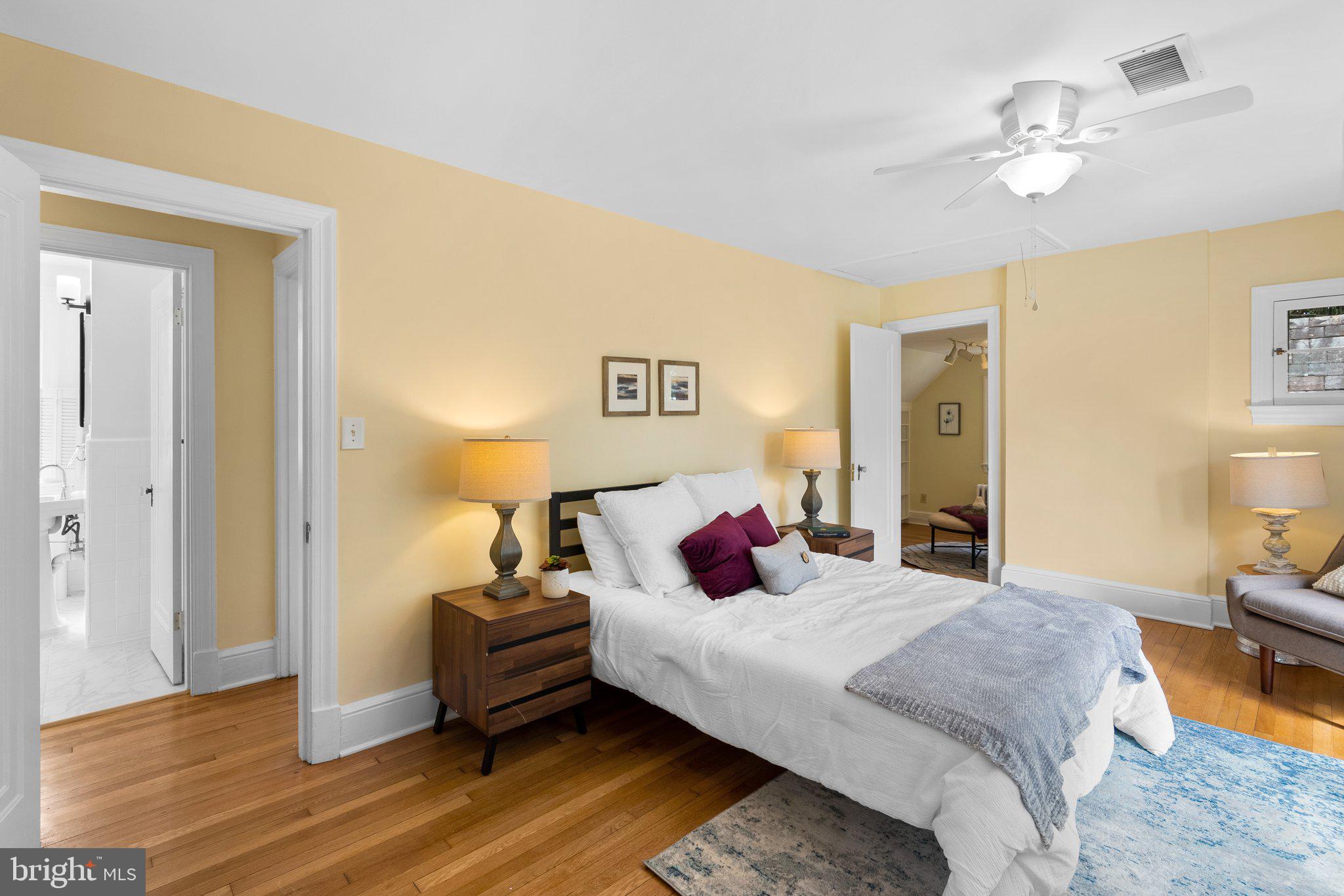 WOODSIDE PARK - Residential