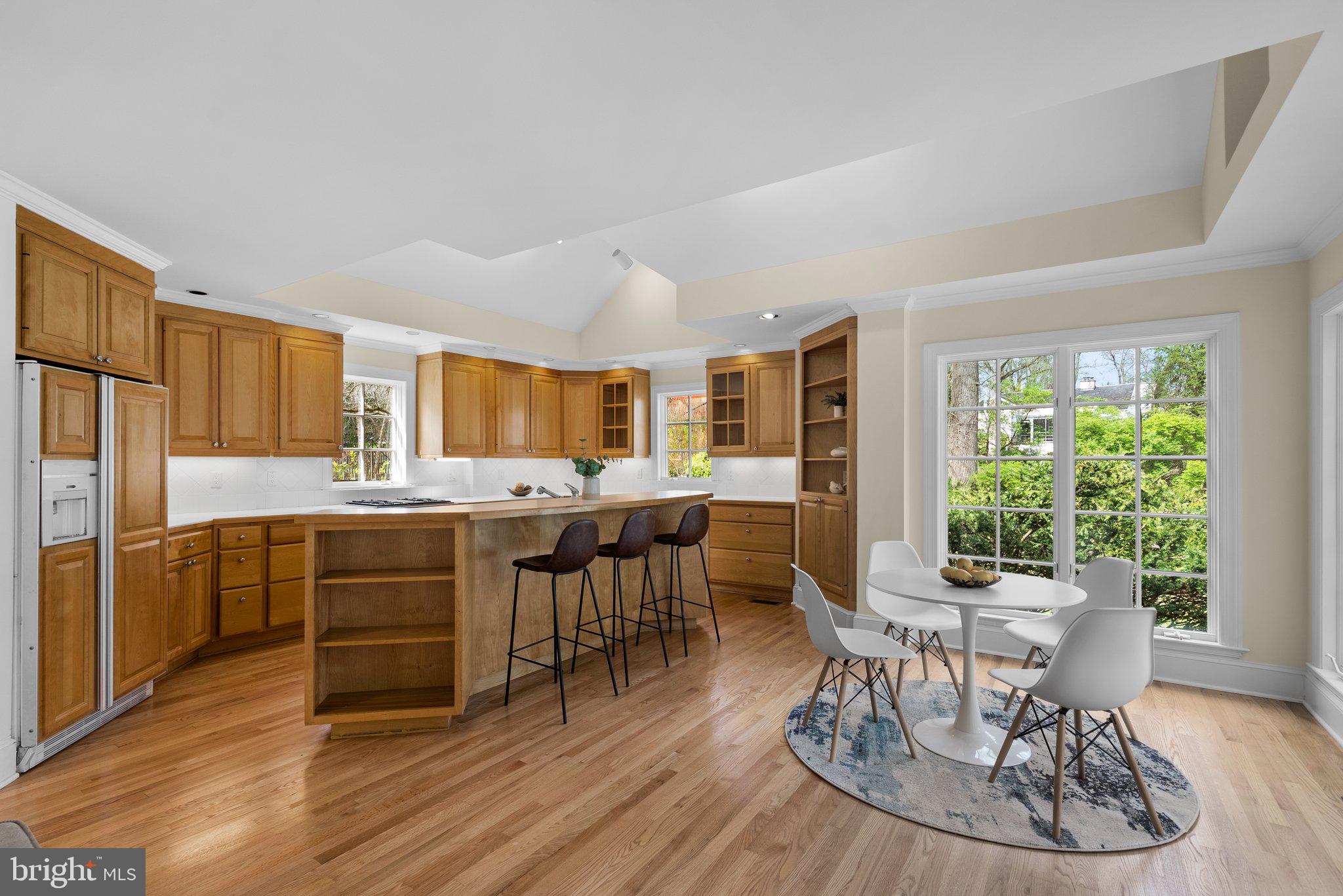 WOODSIDE PARK - Residential