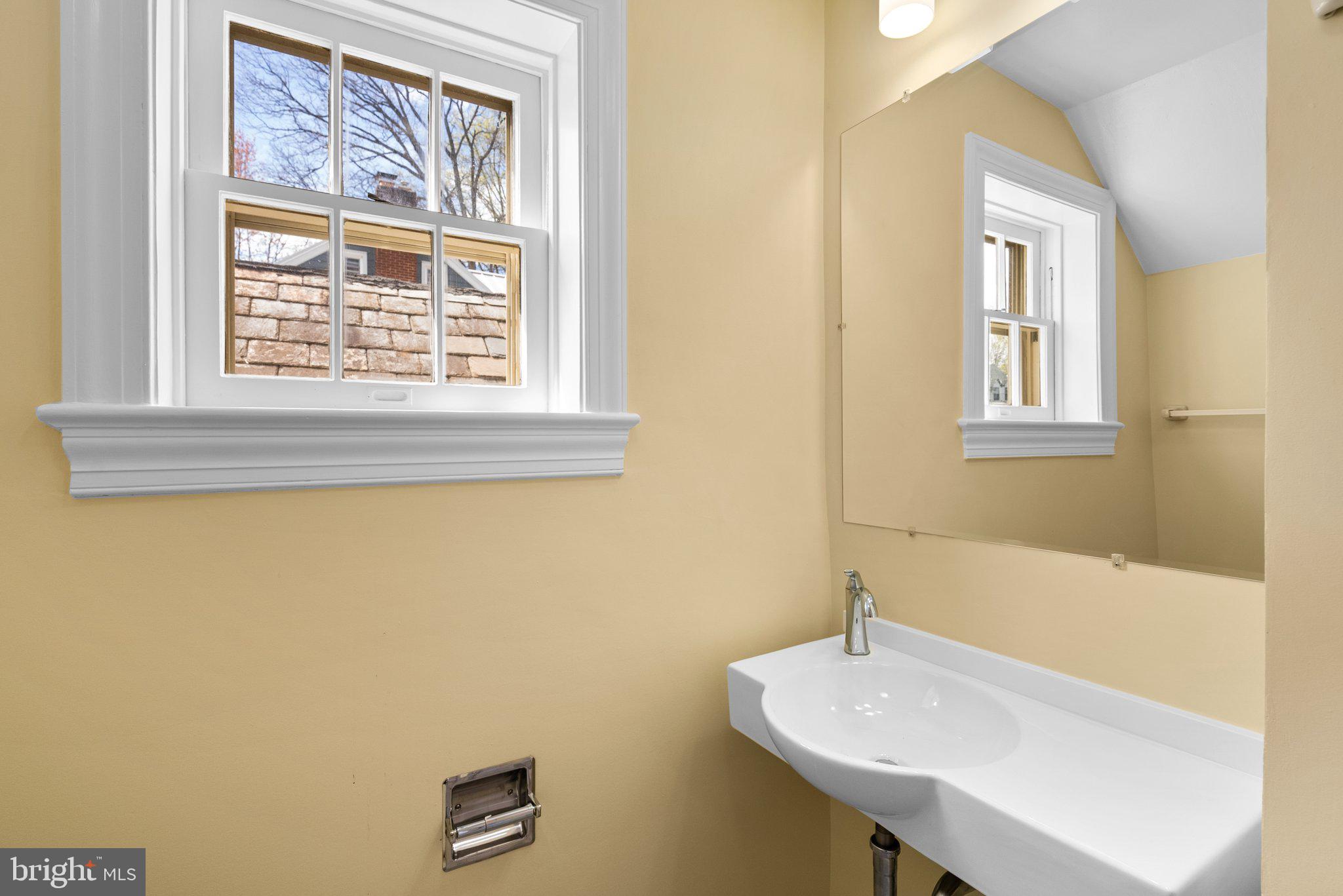 WOODSIDE PARK - Residential