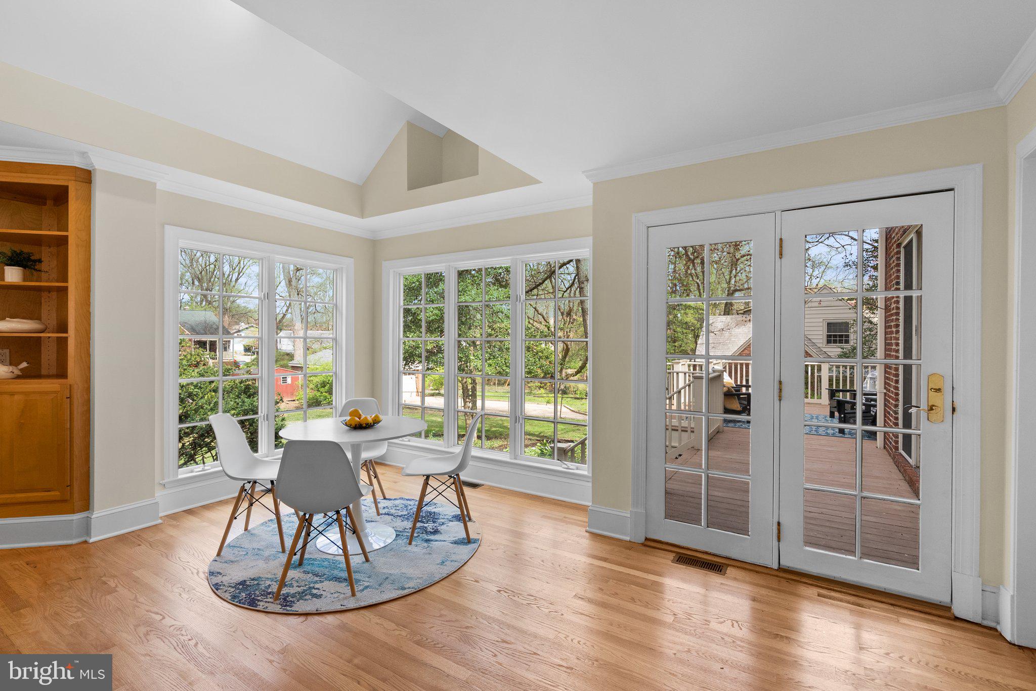 WOODSIDE PARK - Residential