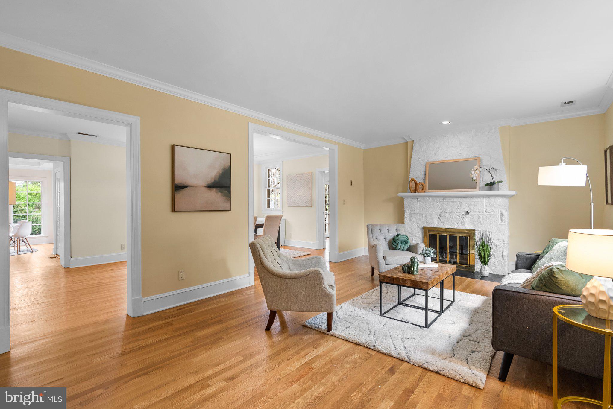 WOODSIDE PARK - Residential