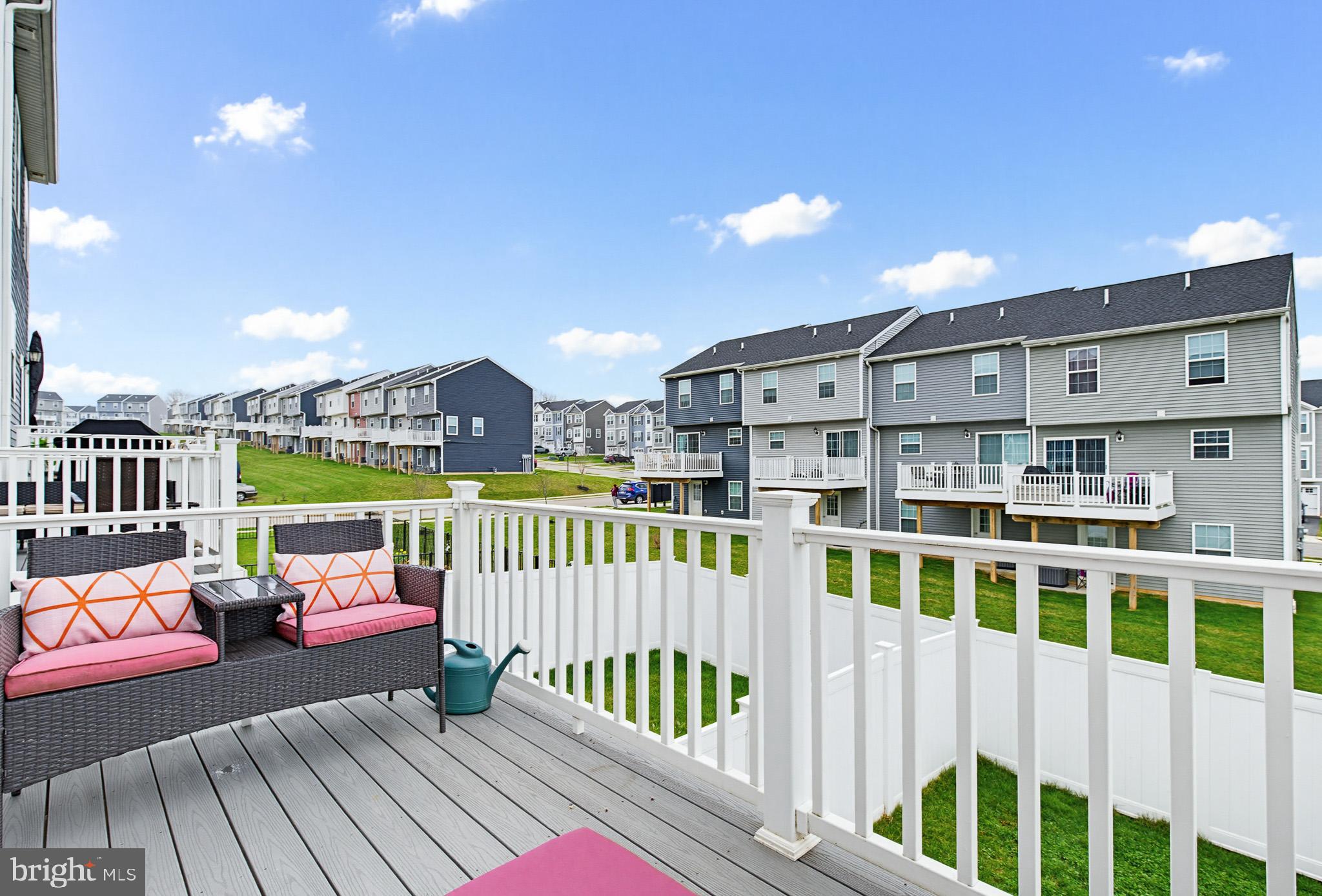 HUDSON RIDGE - Residential