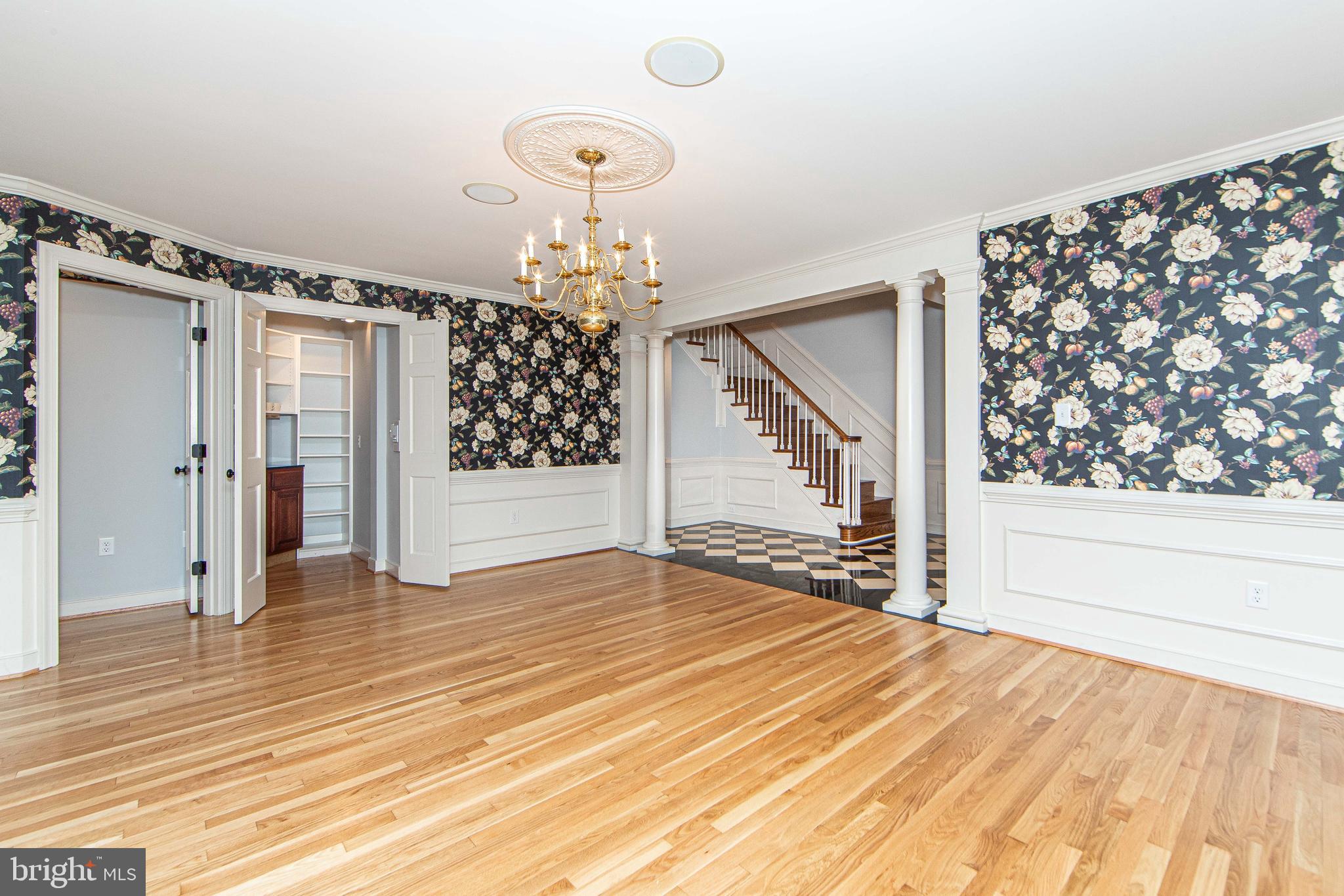 SALISBURY - Residential