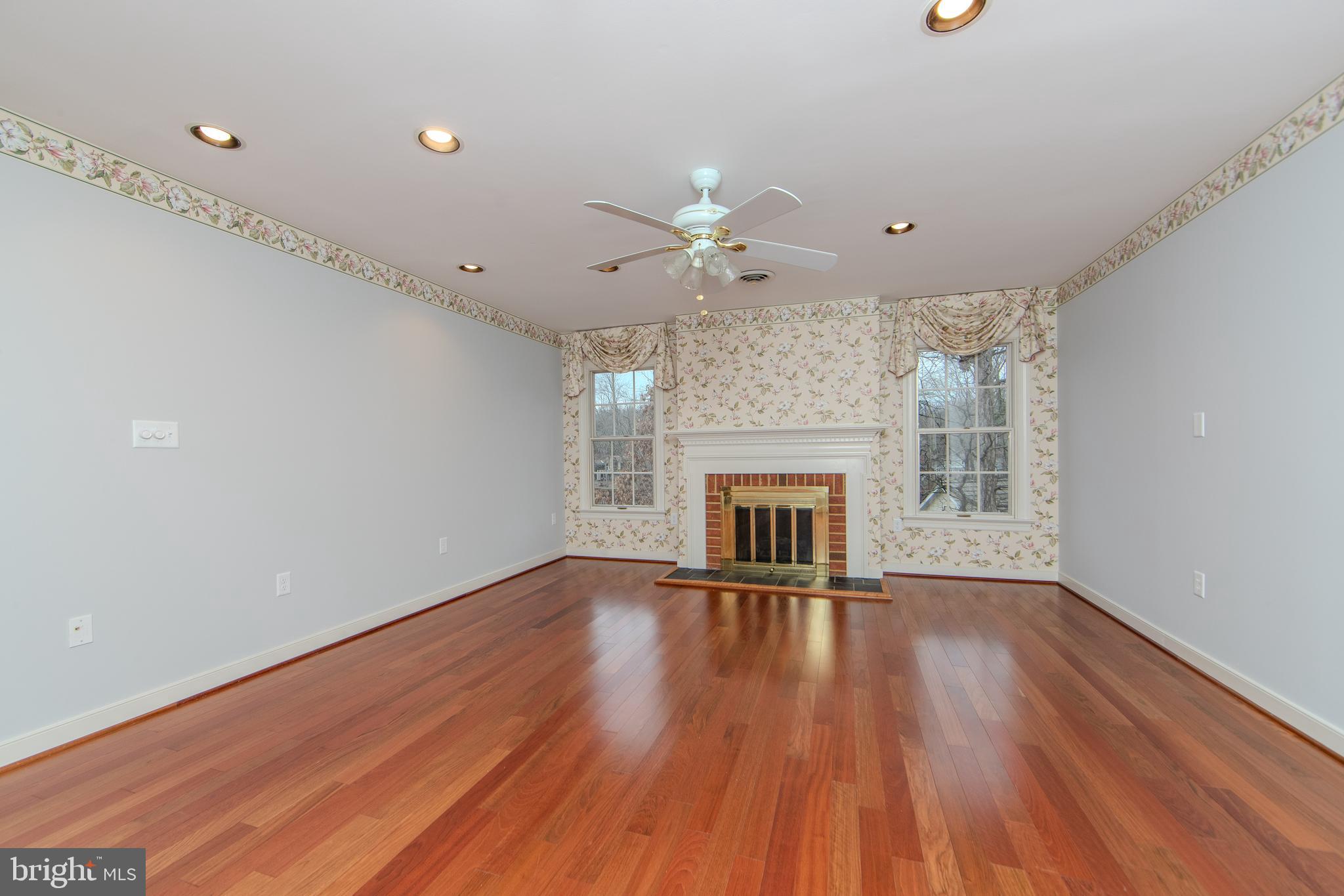 SALISBURY - Residential