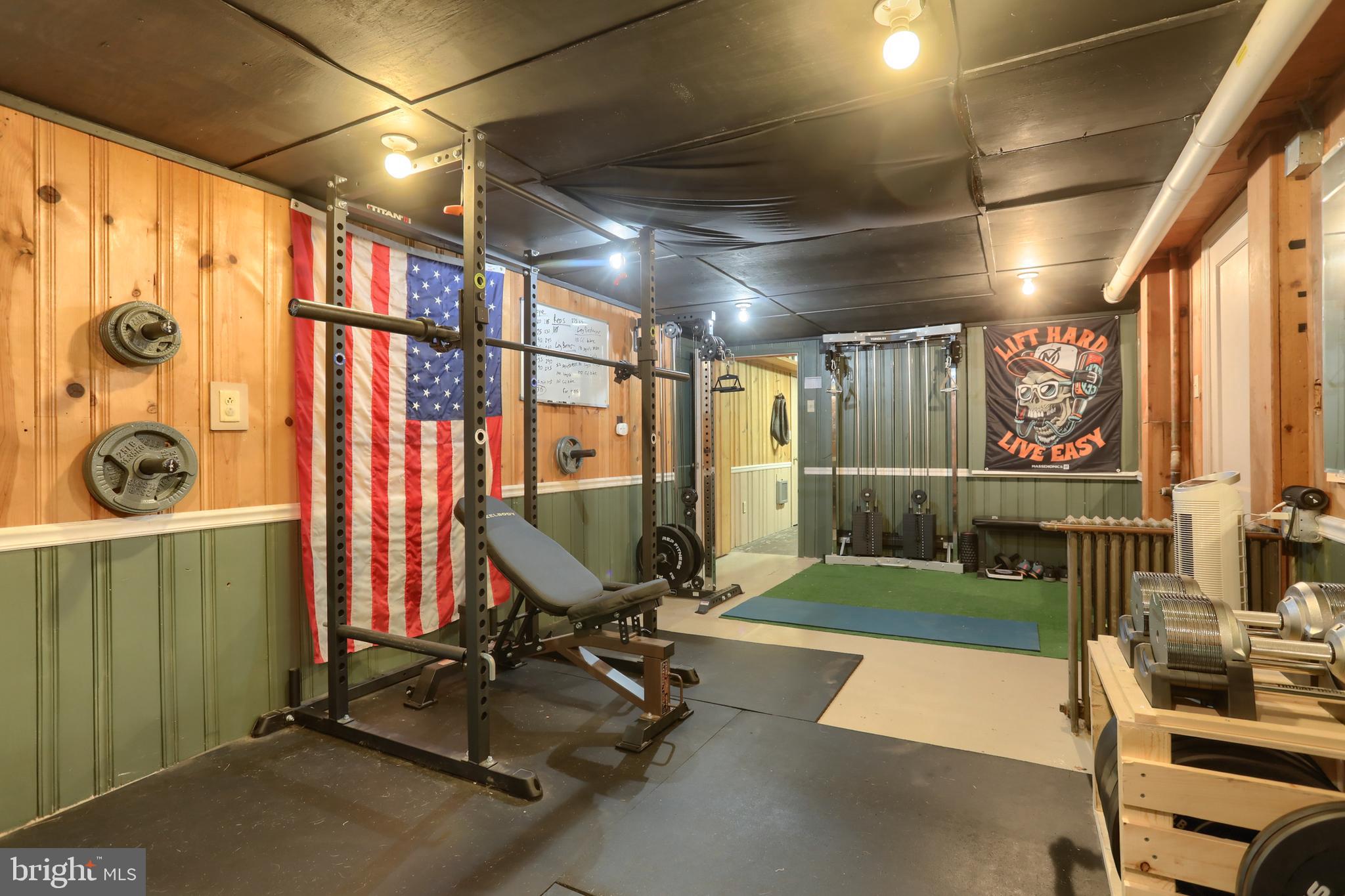 LEBANON CITY - Residential