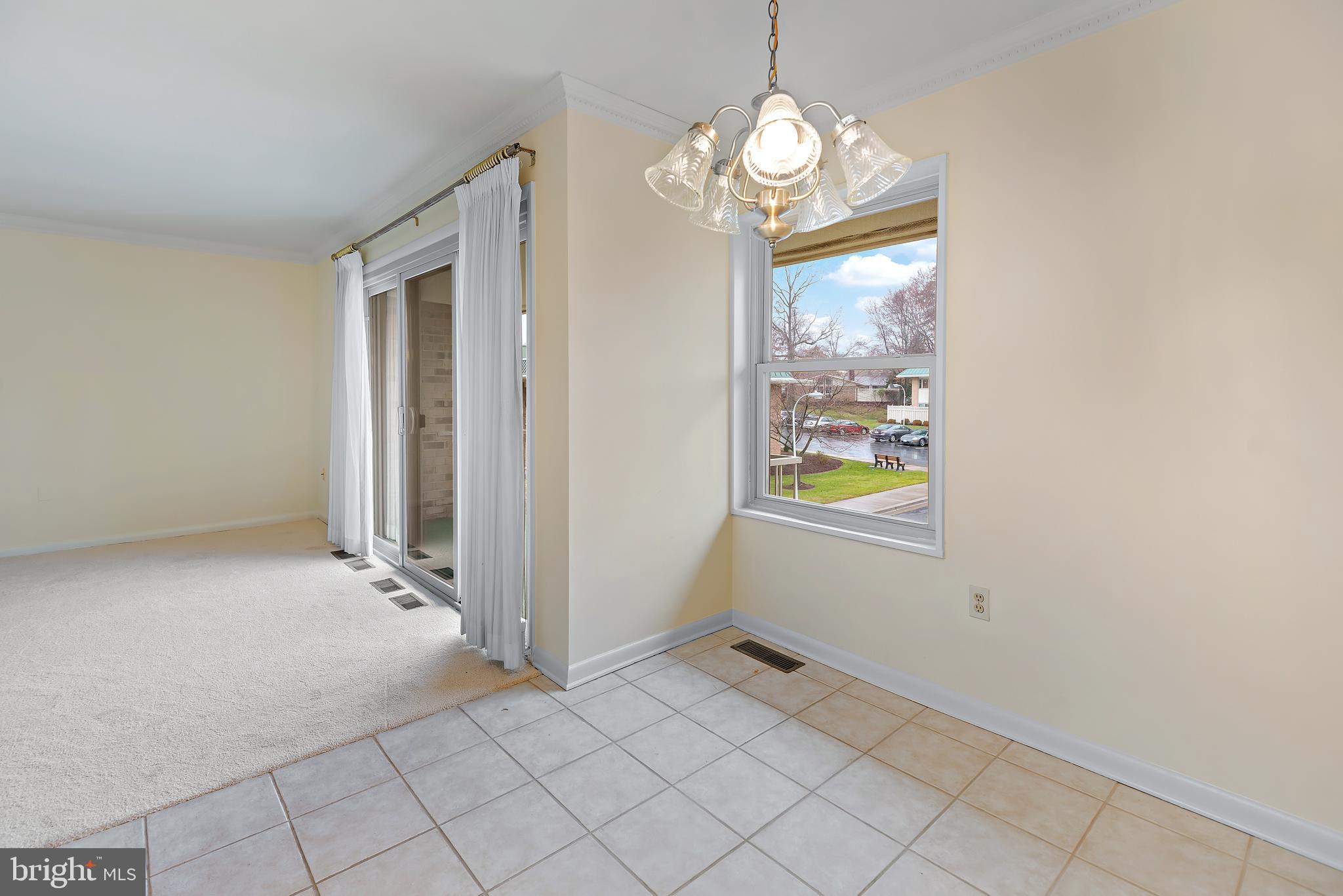 LEISURE WORLD - Residential