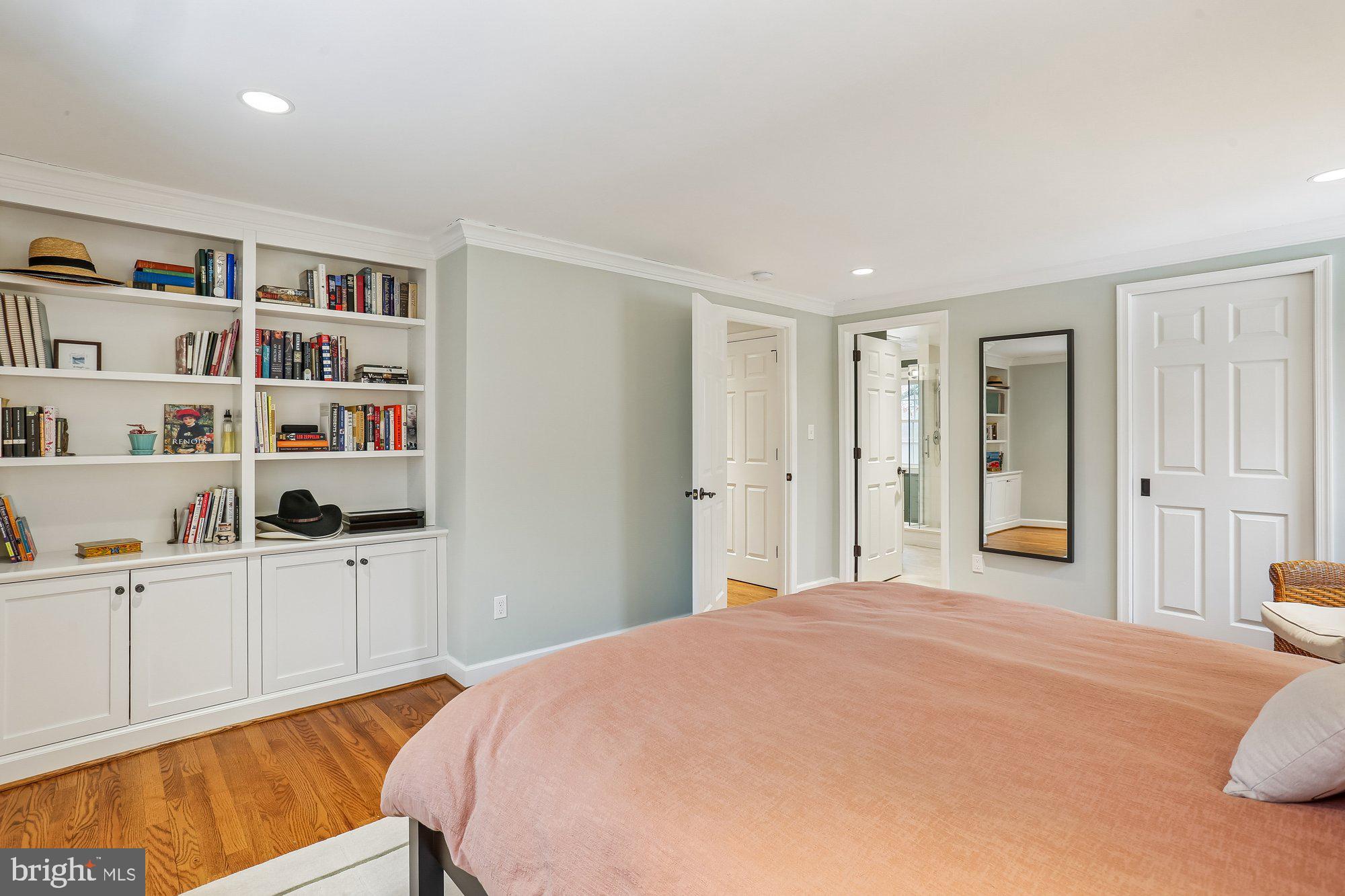 FALLSMEAD - Residential