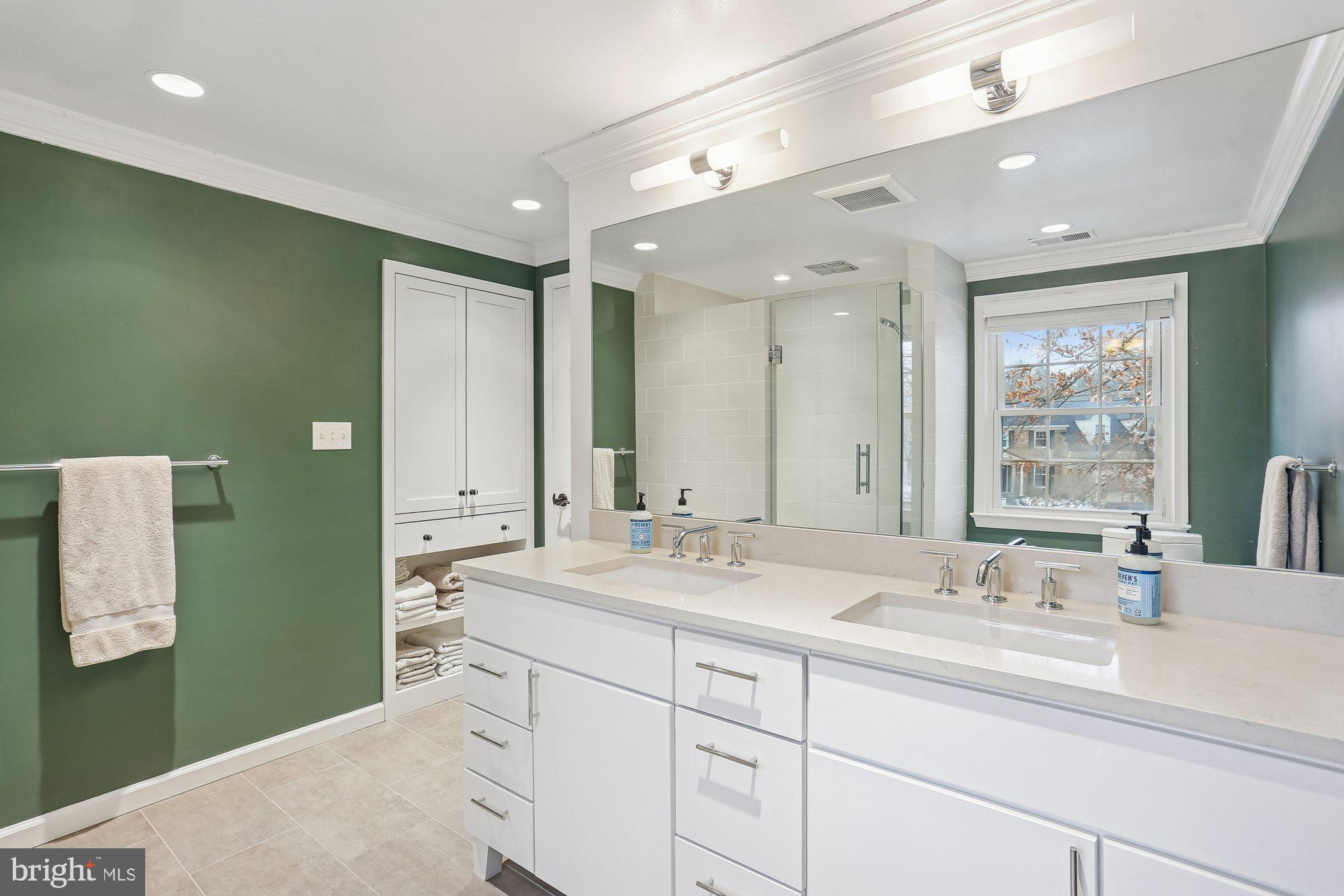 FALLSMEAD - Residential