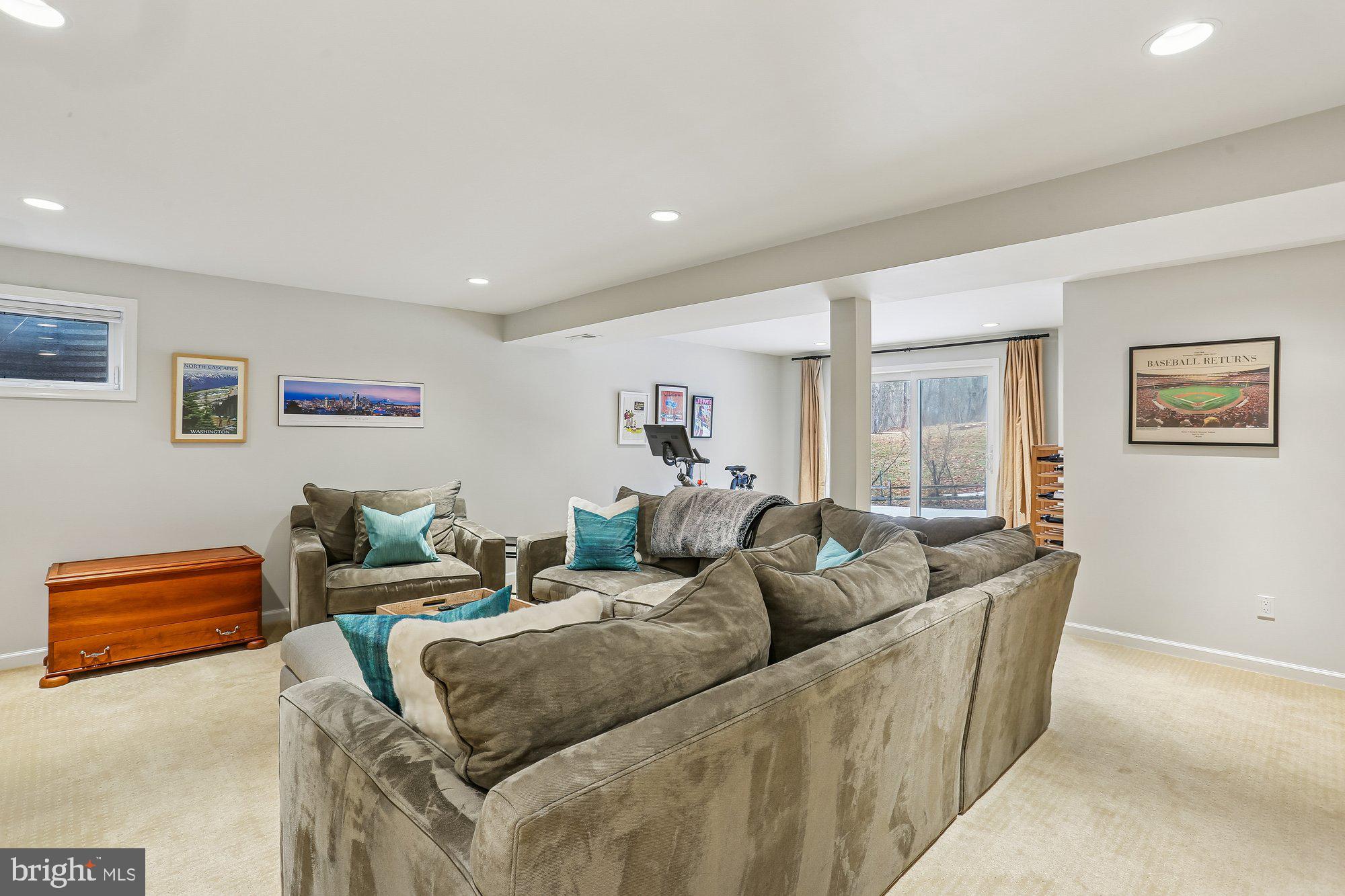 FALLSMEAD - Residential