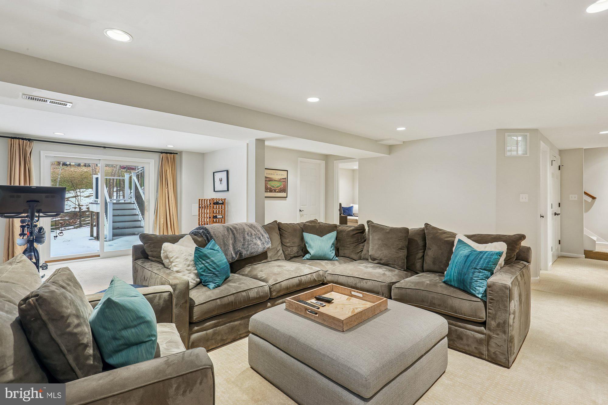 FALLSMEAD - Residential