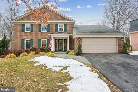 5 TRAIL HOUSE COURT ROCKVILLE MD 20850