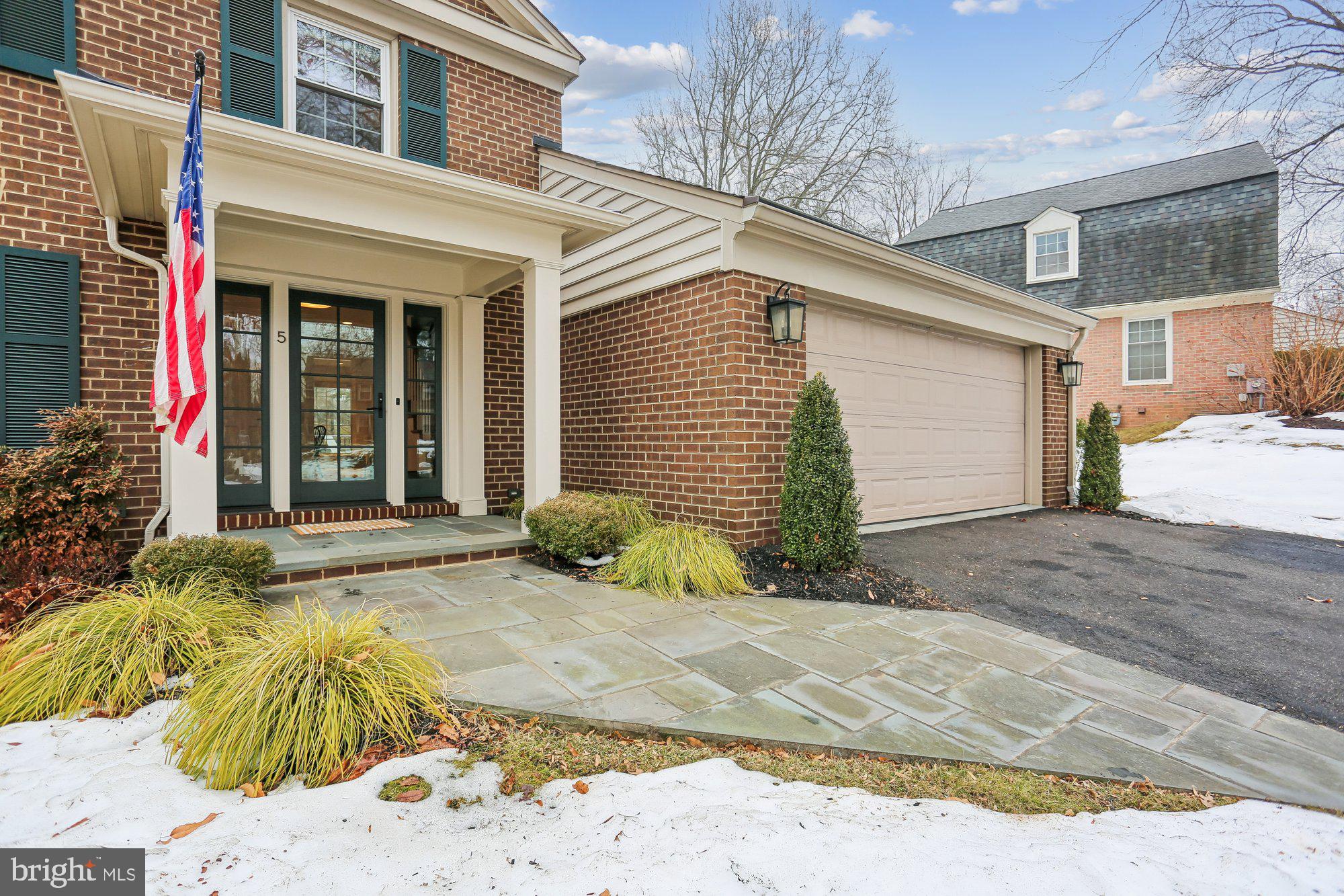 FALLSMEAD - Residential