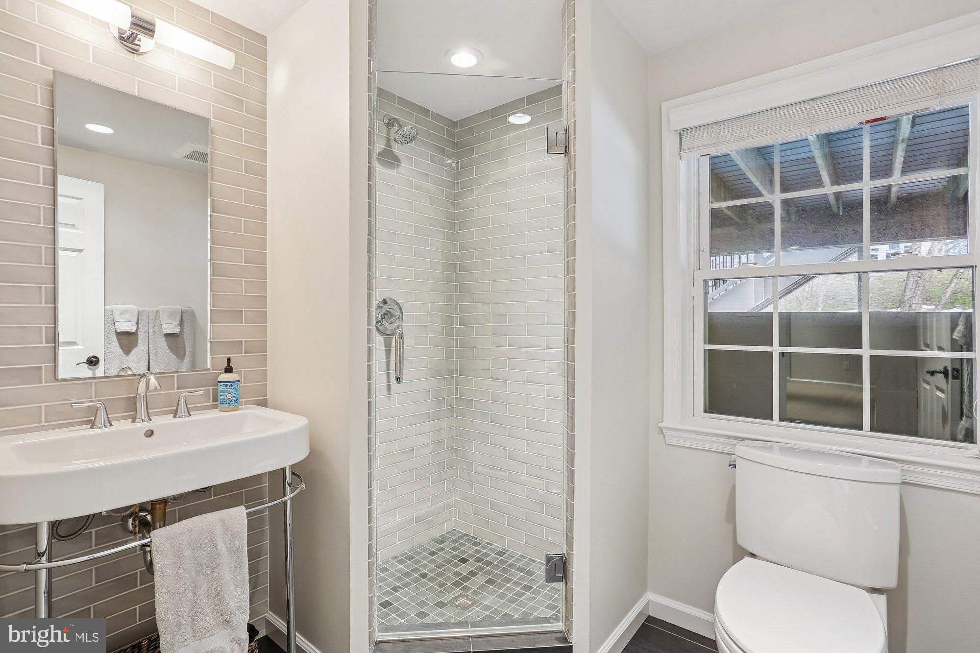 FALLSMEAD - Residential