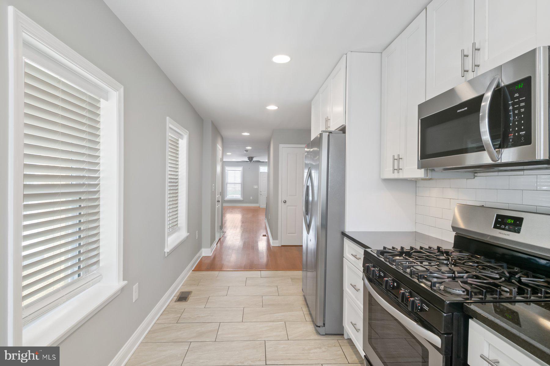 EAST MONUMENT HISTORIC DISTRICT - Residential Lease