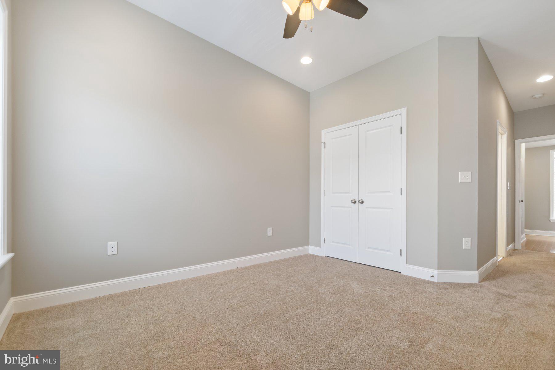 EAST MONUMENT HISTORIC DISTRICT - Residential Lease