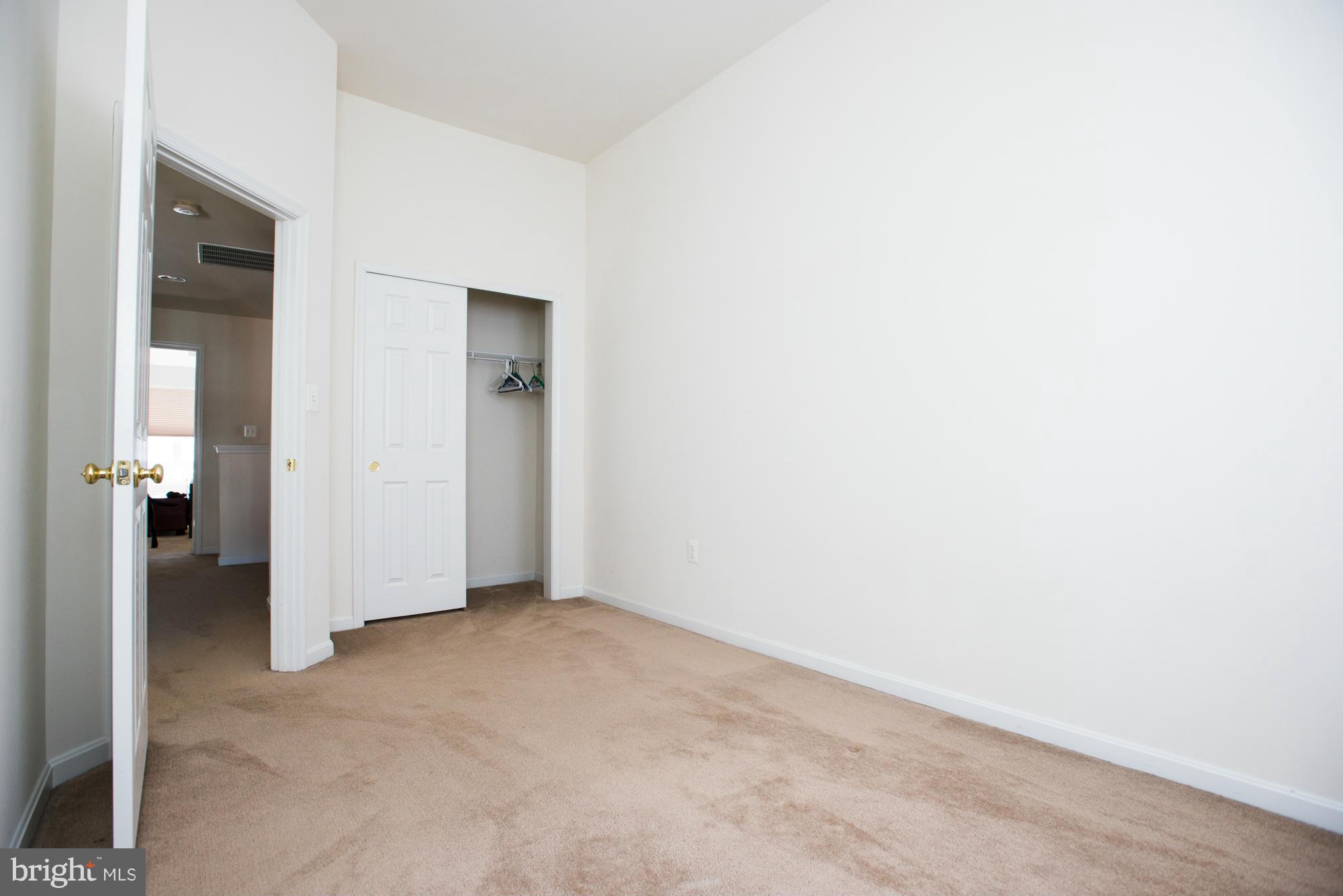 PRINCE WILLIAM TOWN CENTER - Residential Lease