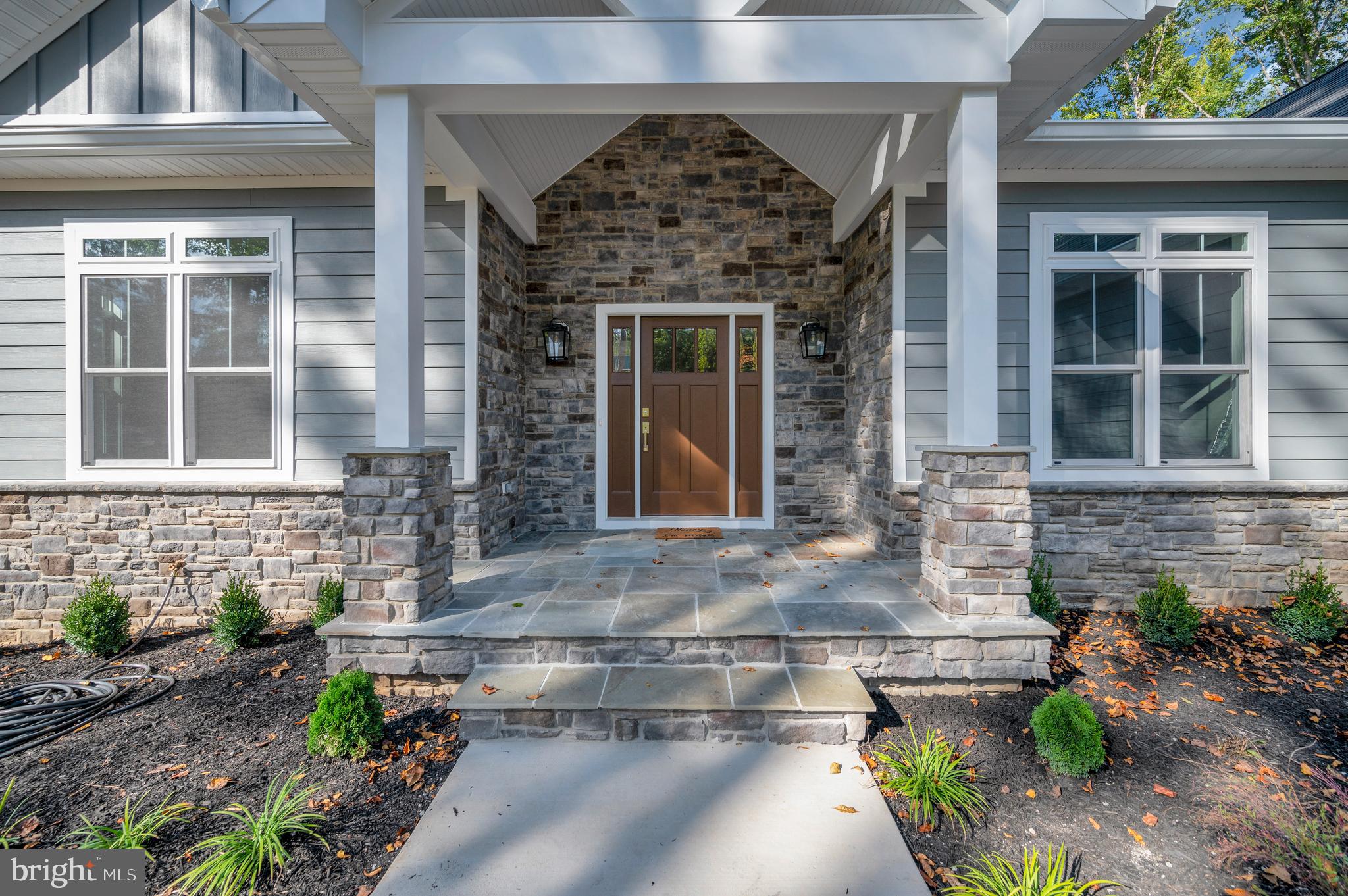 60 LAURELWOOD DRIVE
