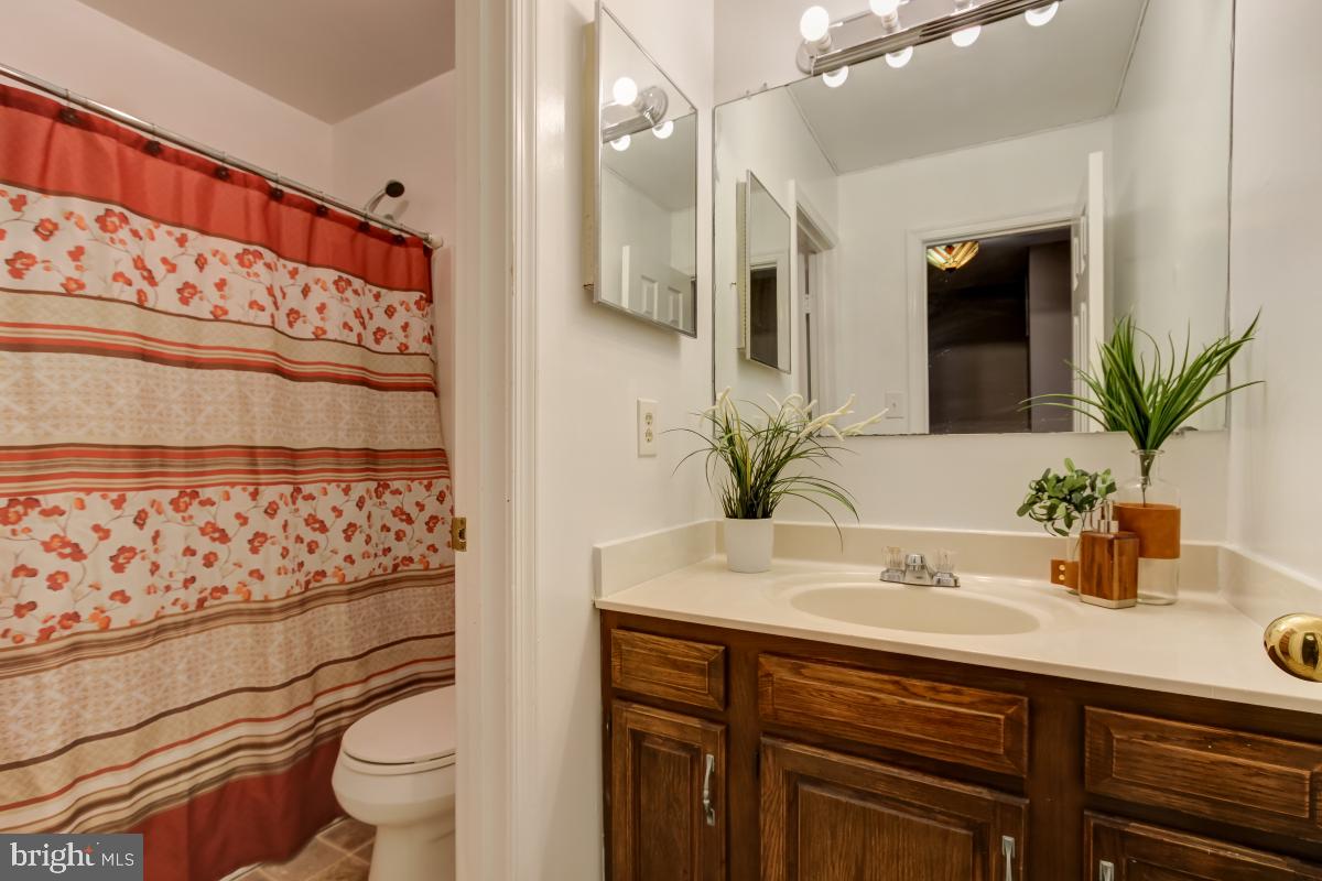 MONTCLAIR - Residential