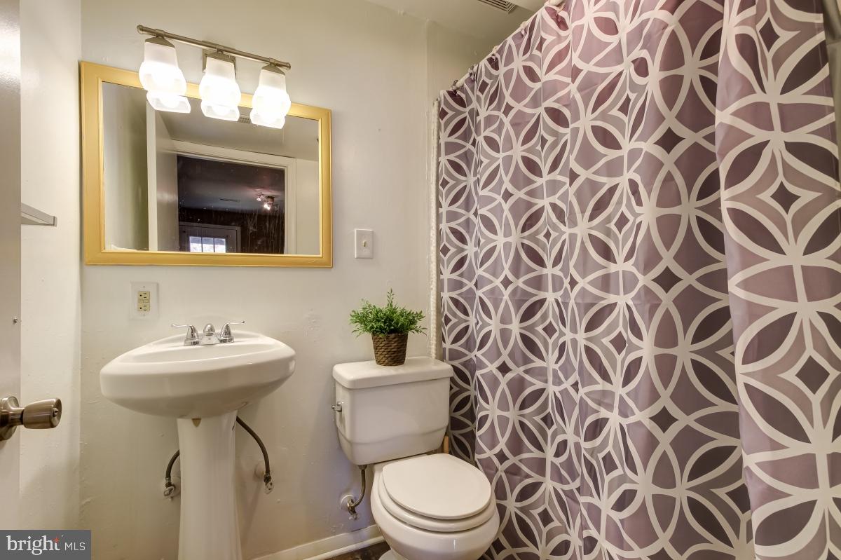 MONTCLAIR - Residential