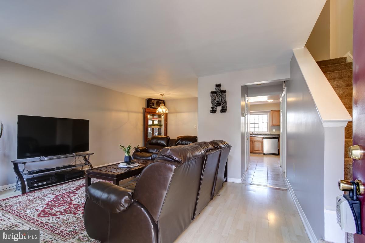 MONTCLAIR - Residential