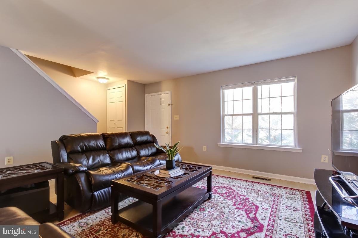 MONTCLAIR - Residential