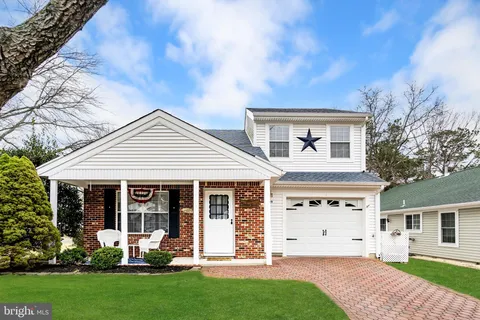 139 Pine Oak Boulevard, Barnegat, NJ MLS: NJOC2032876
