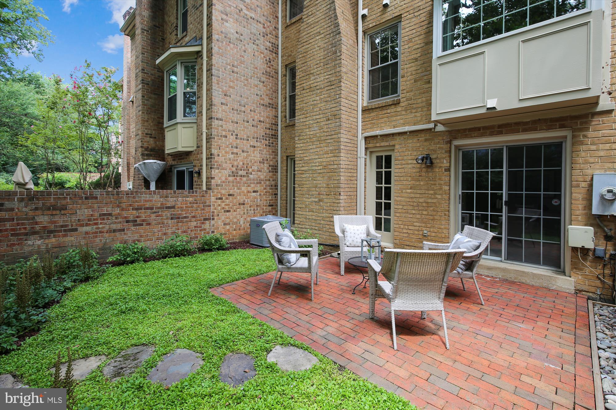 CATHCART SPRINGS - Residential