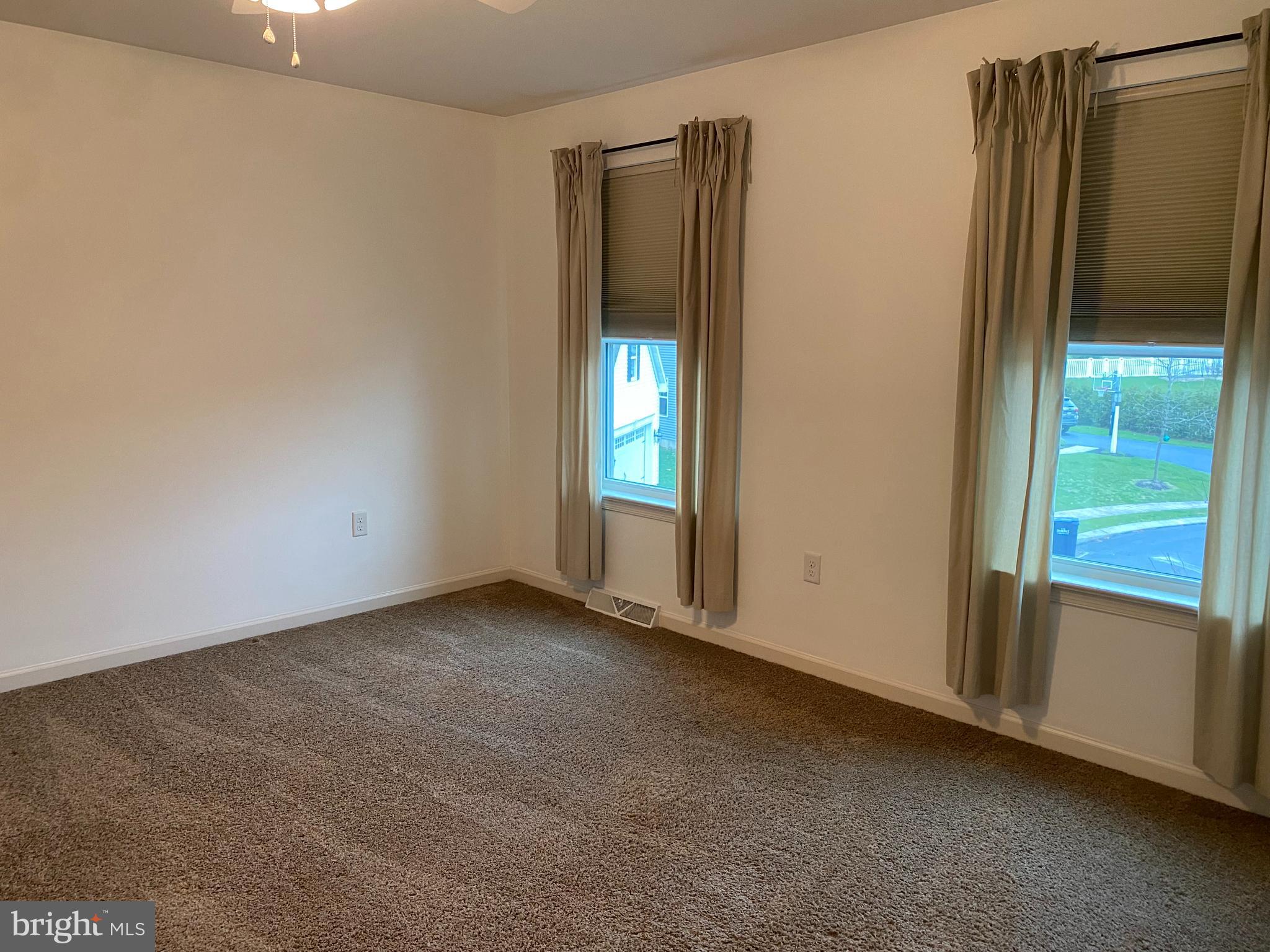 MEADOWS @ BACHMAN RUN - Residential