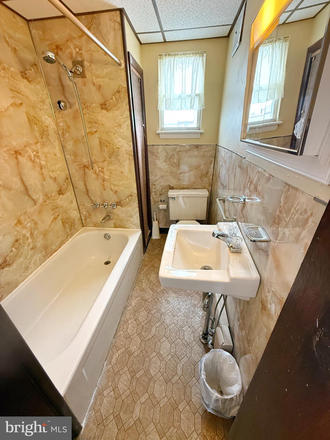 PASSYUNK SQUARE - Residential