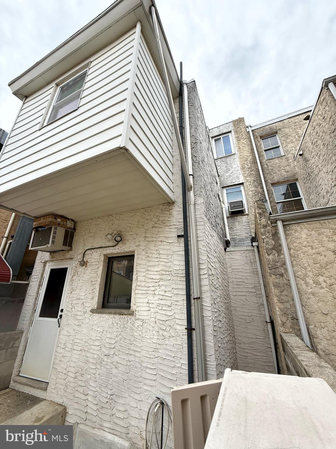 PASSYUNK SQUARE - Residential