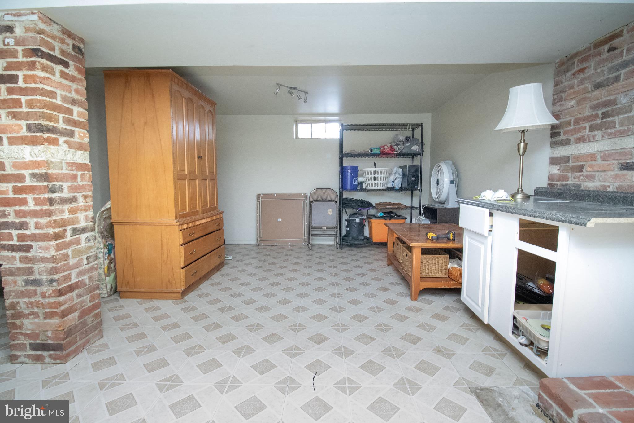 NORTH WELLHAM - Residential