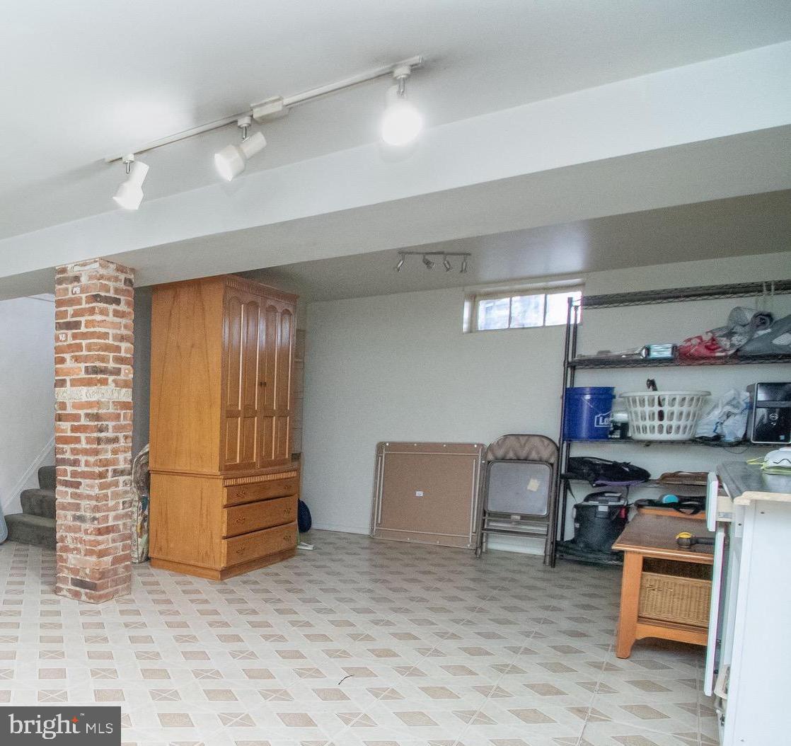 NORTH WELLHAM - Residential