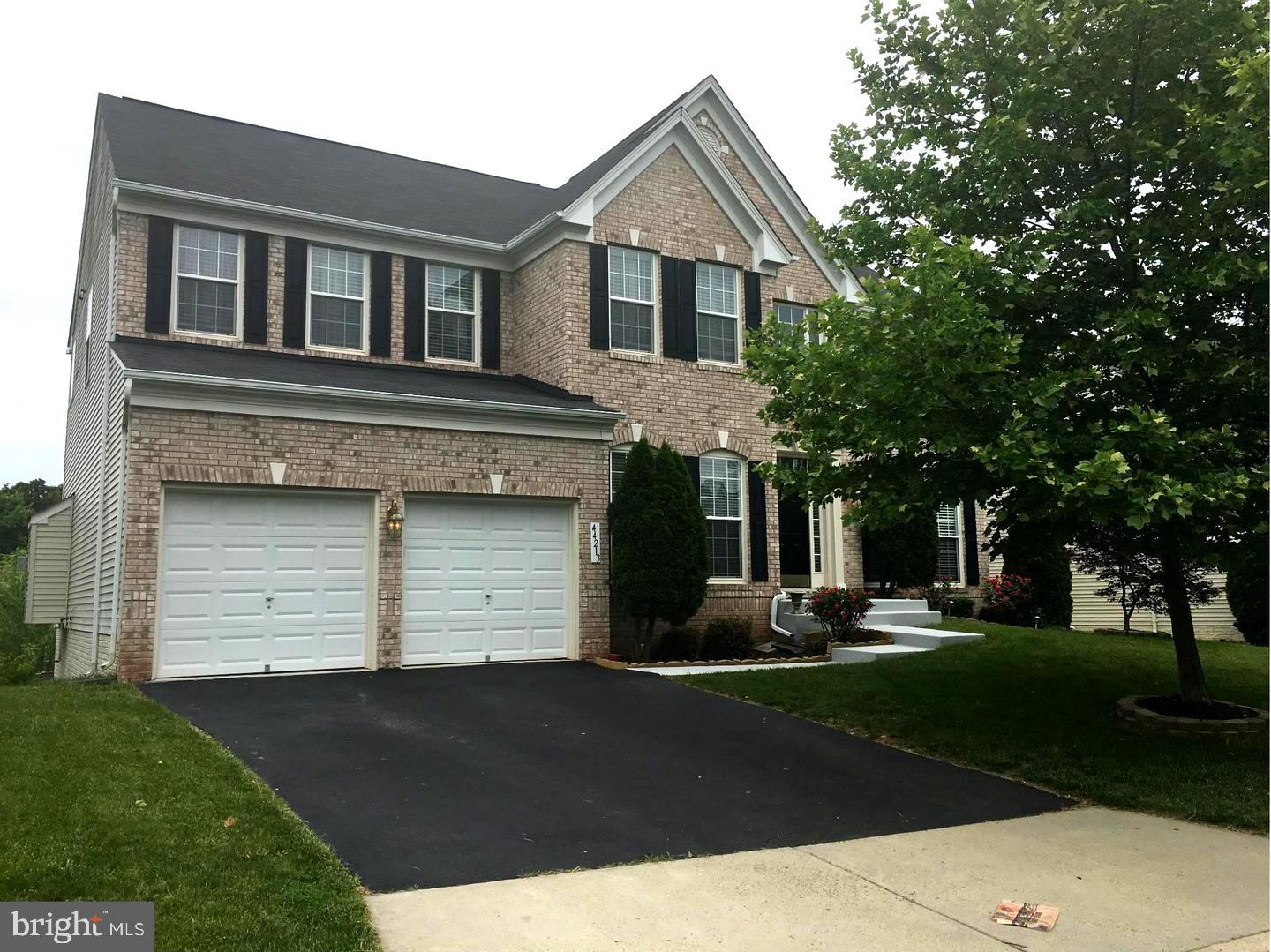 ASHBROOK - Residential Lease