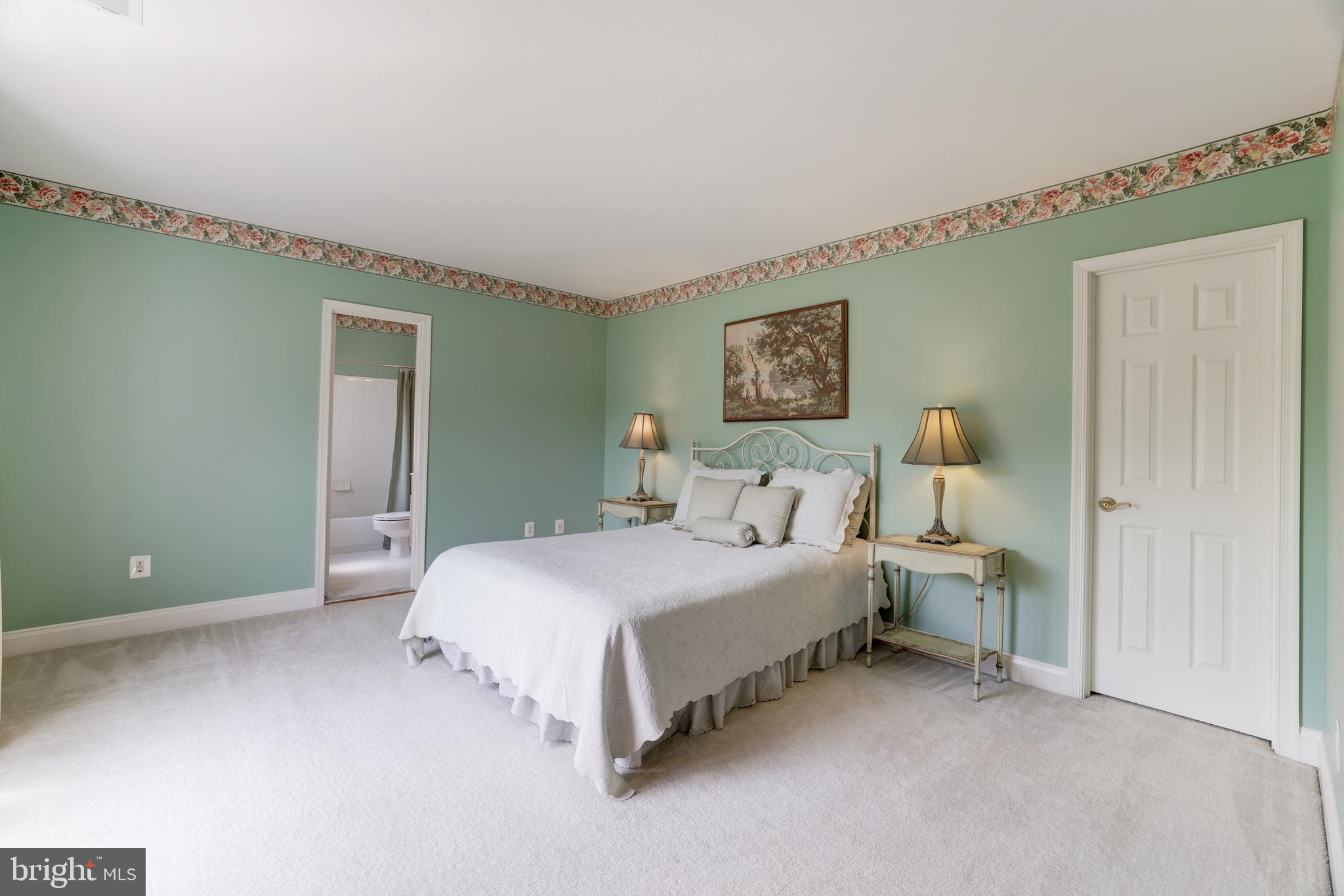 OAKWOOD ESTATES - Residential