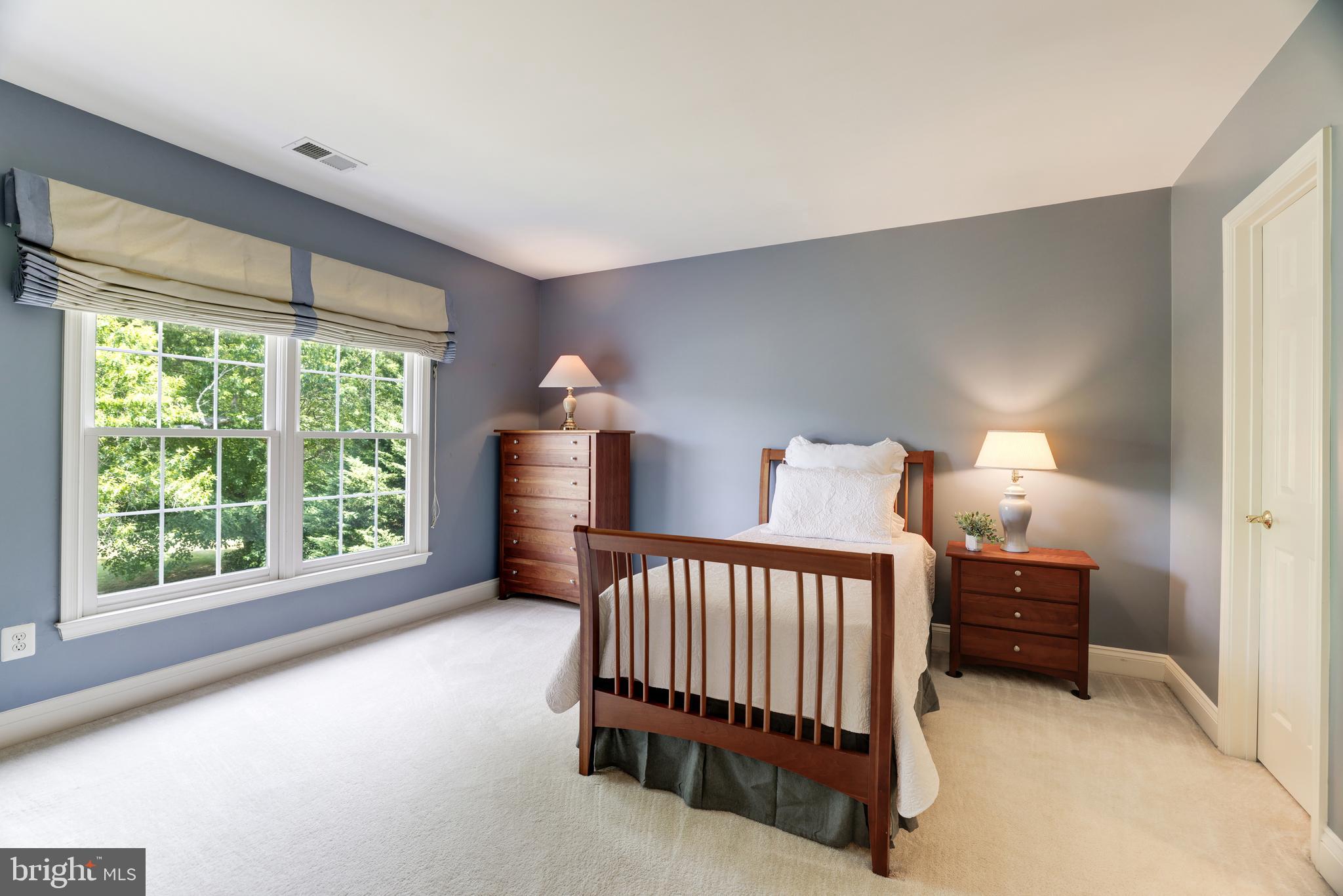 OAKWOOD ESTATES - Residential