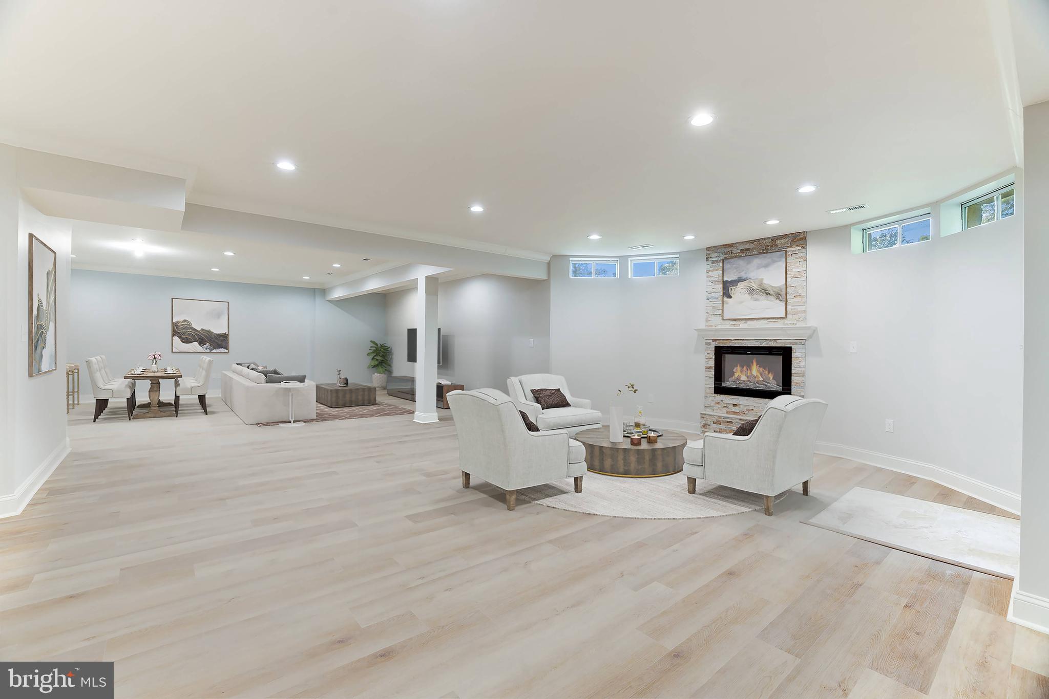 OAKWOOD ESTATES - Residential