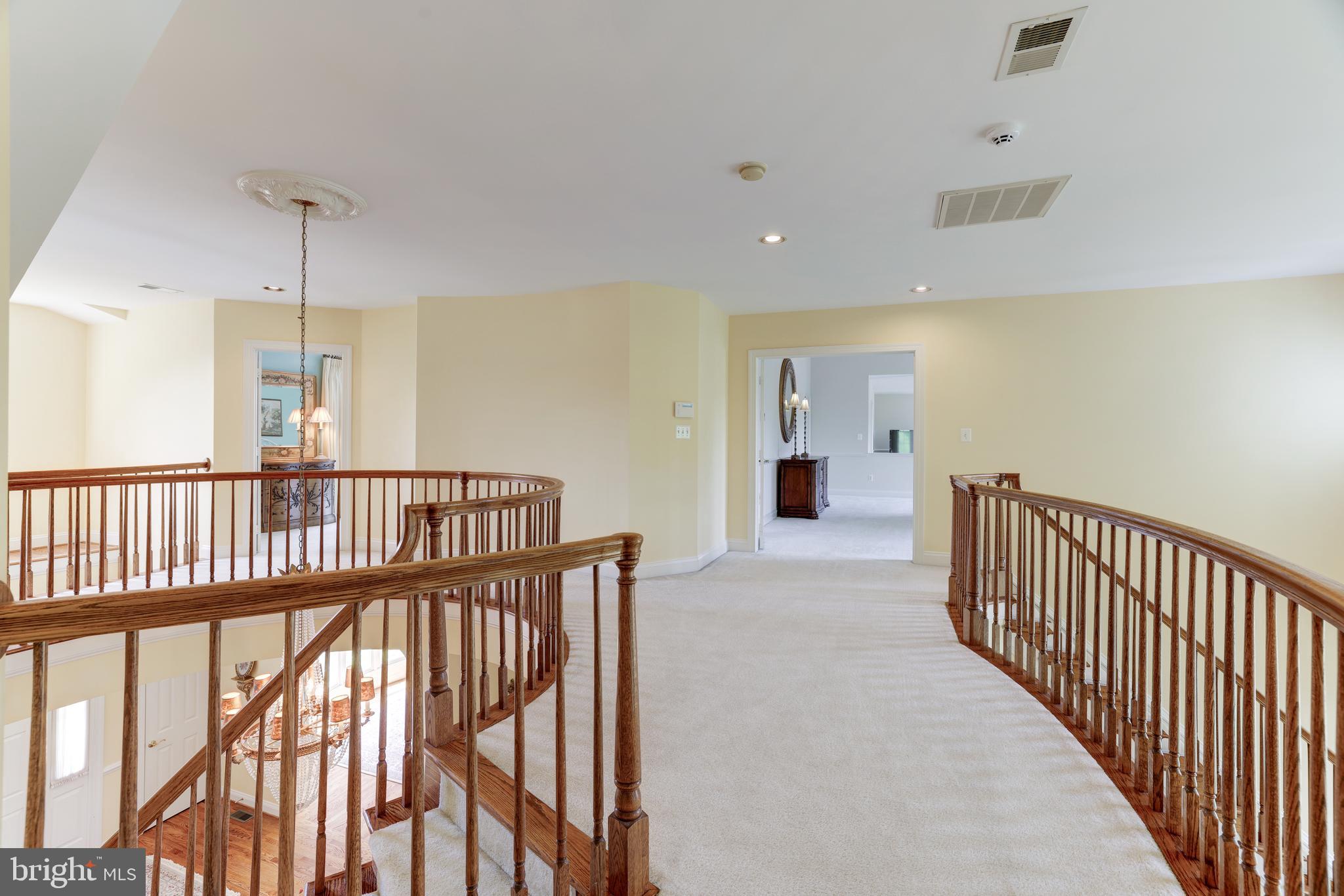 OAKWOOD ESTATES - Residential