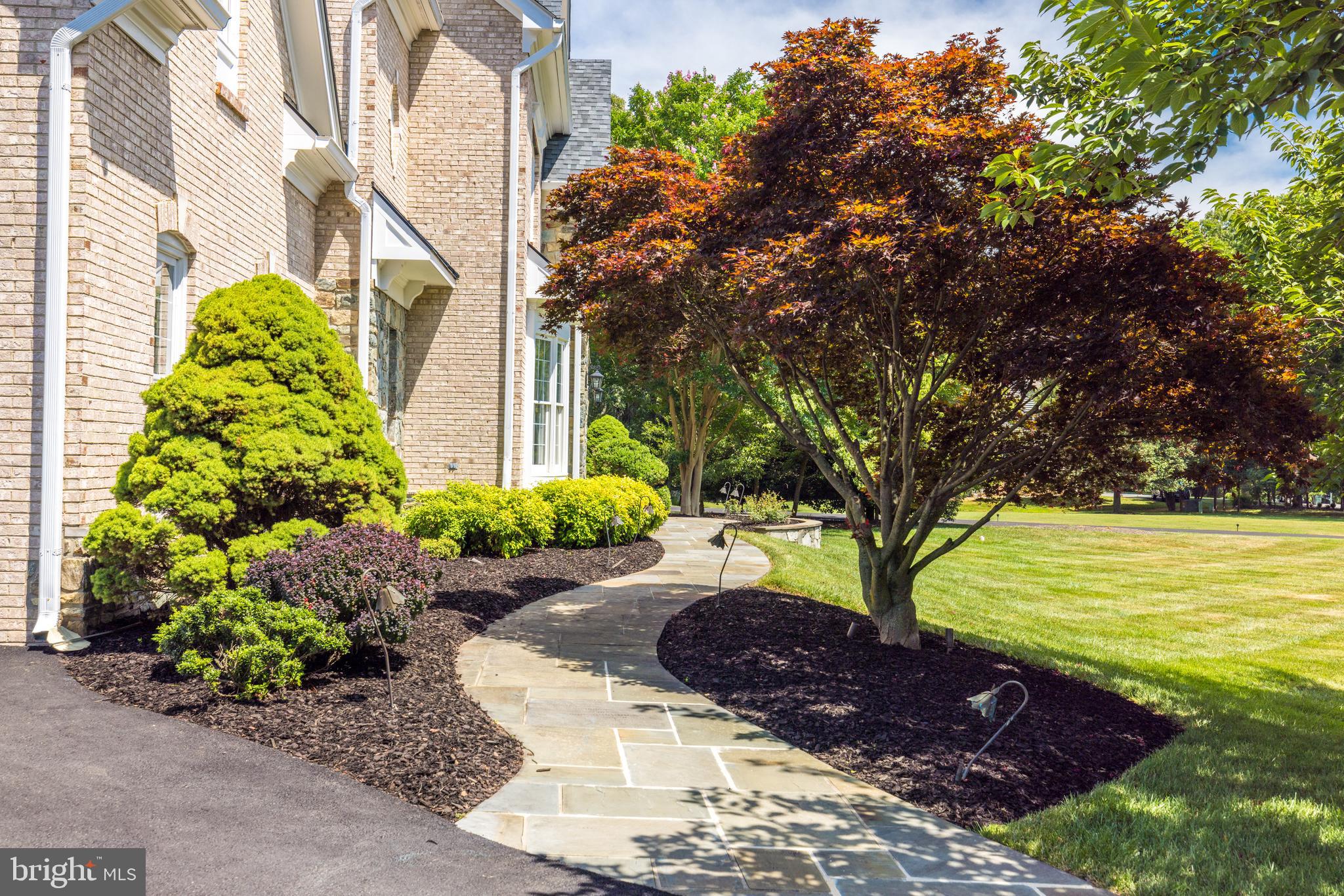 OAKWOOD ESTATES - Residential