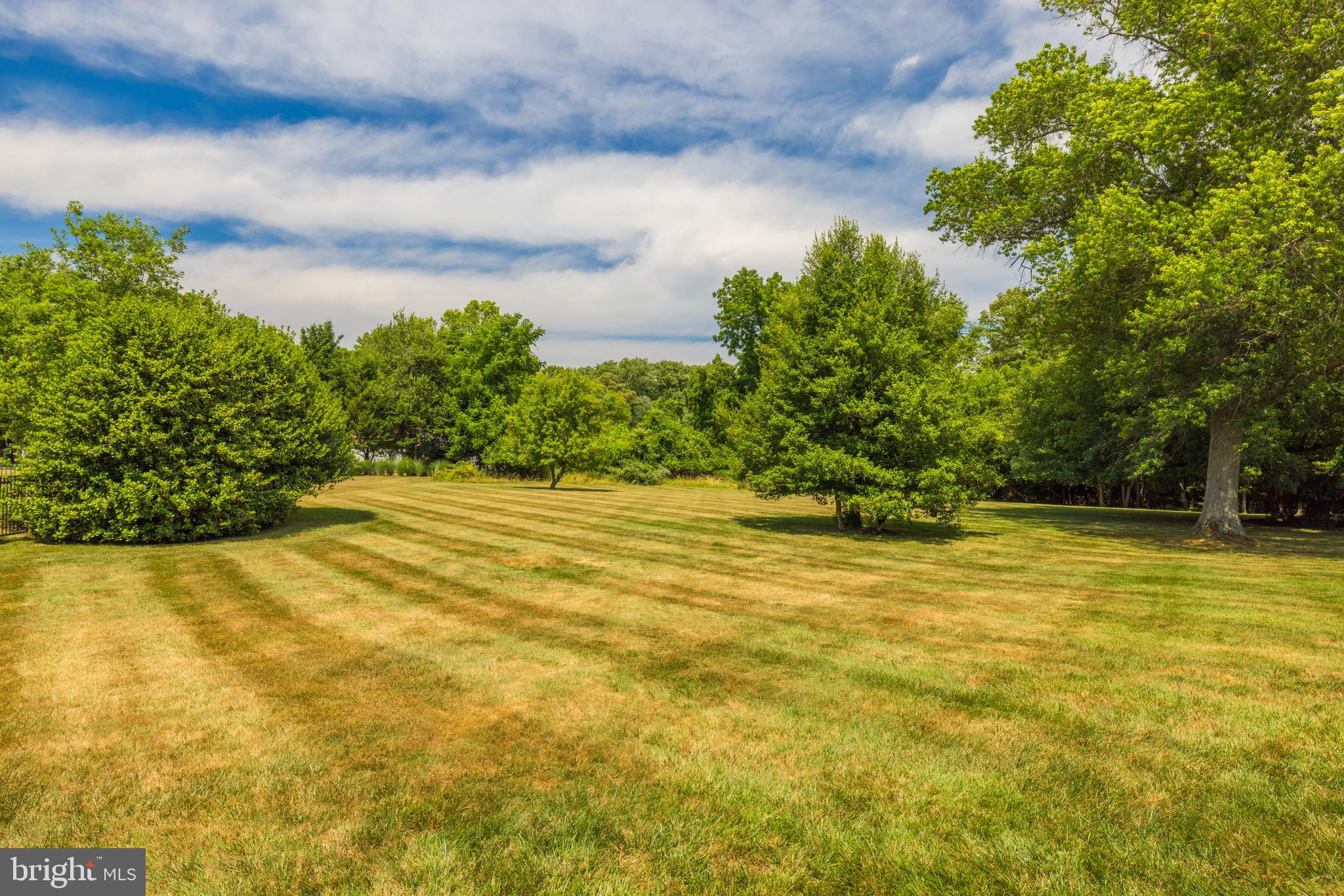 OAKWOOD ESTATES - Residential