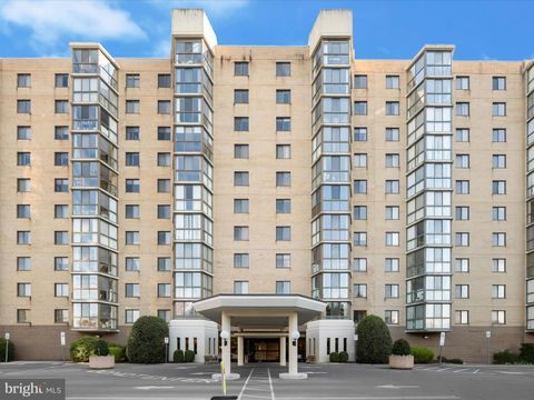 Photo of 3310 N Leisure World Boulevard #908-6, SILVER SPRING, MD 20906 (MLS # MDMC2193534)